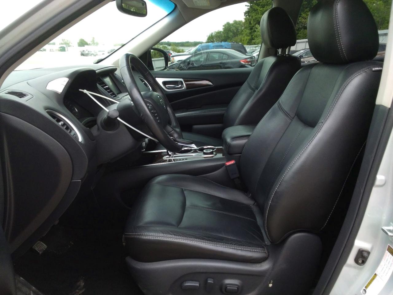 2014 Nissan Pathfinder Sl Silver vin: 5N1AR2MM4EC684281