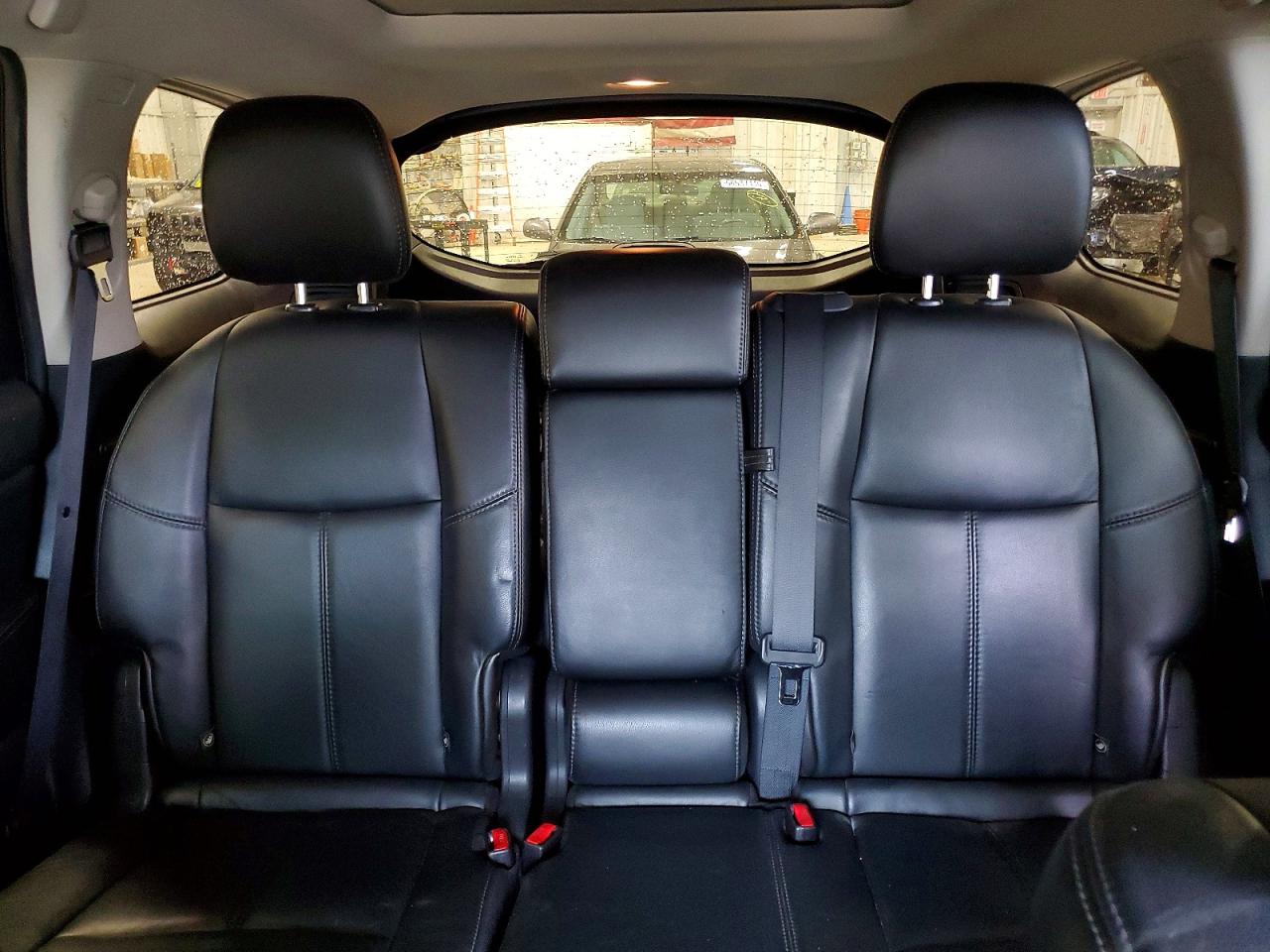 2014 Nissan Pathfinder Sl Silver vin: 5N1AR2MM4EC684281