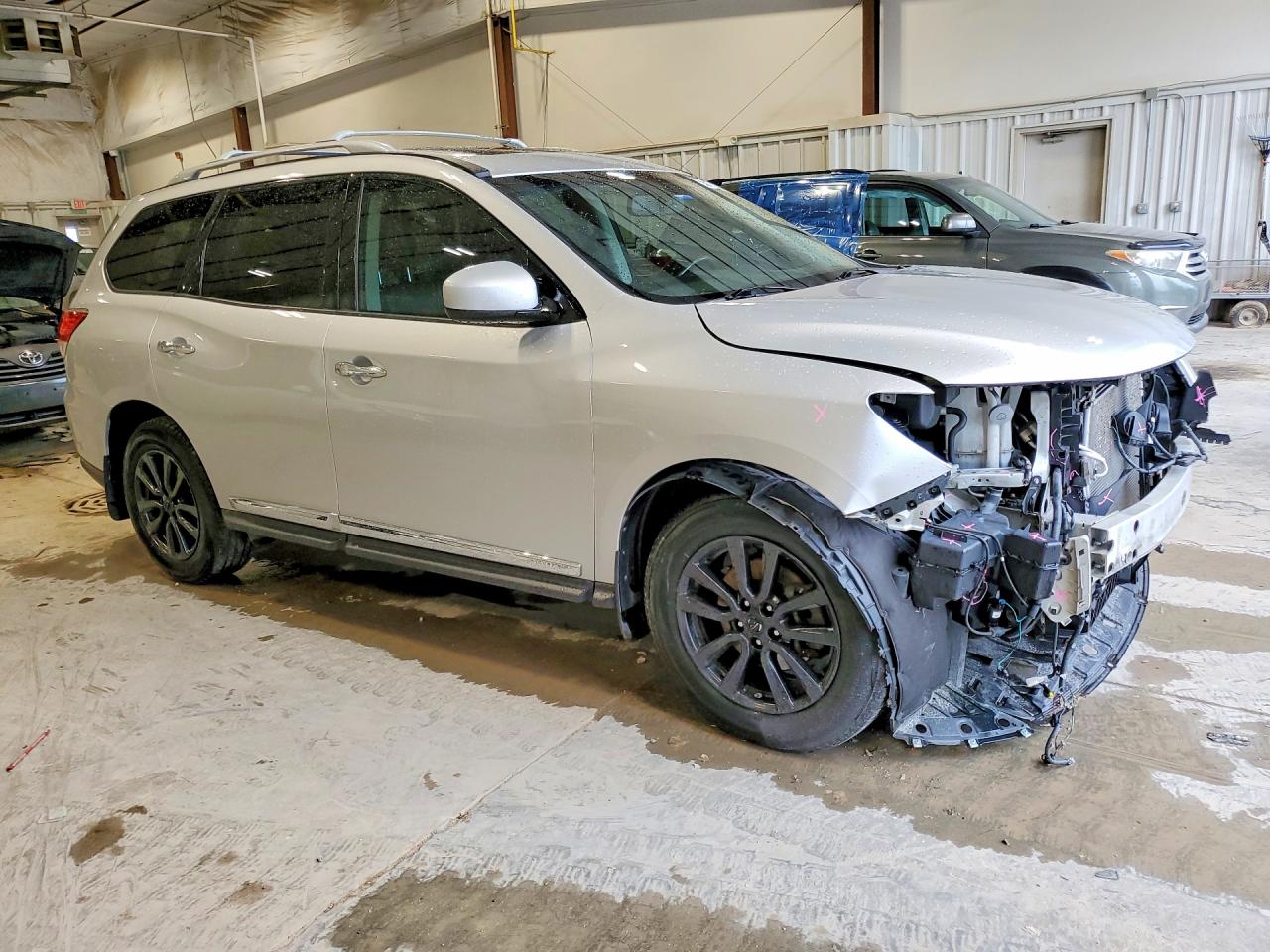2014 Nissan Pathfinder Sl Silver vin: 5N1AR2MM4EC684281