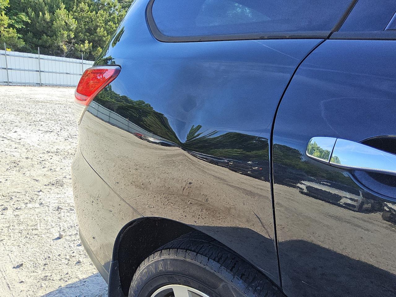 2014 Nissan Pathfinder S Black vin: 5N1AR2MM4EC692641 Damage: Right Qtr Panel, Dent(S) W/No Paint Dmg, > 12 Inches