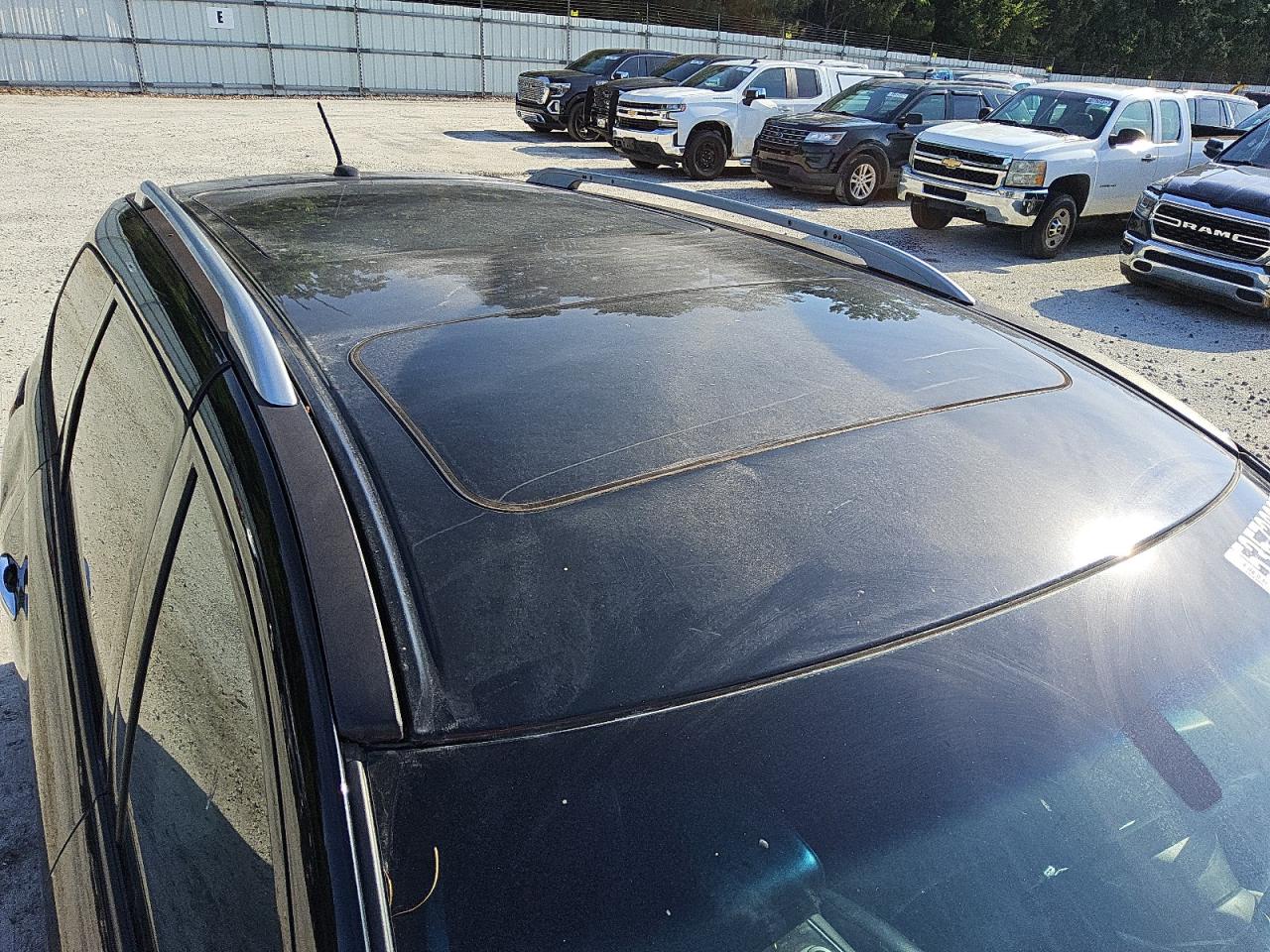 2014 Nissan Pathfinder S Black vin: 5N1AR2MM4EC692641 Damage: Roof, Multiple Scratches Light, 10 Or More