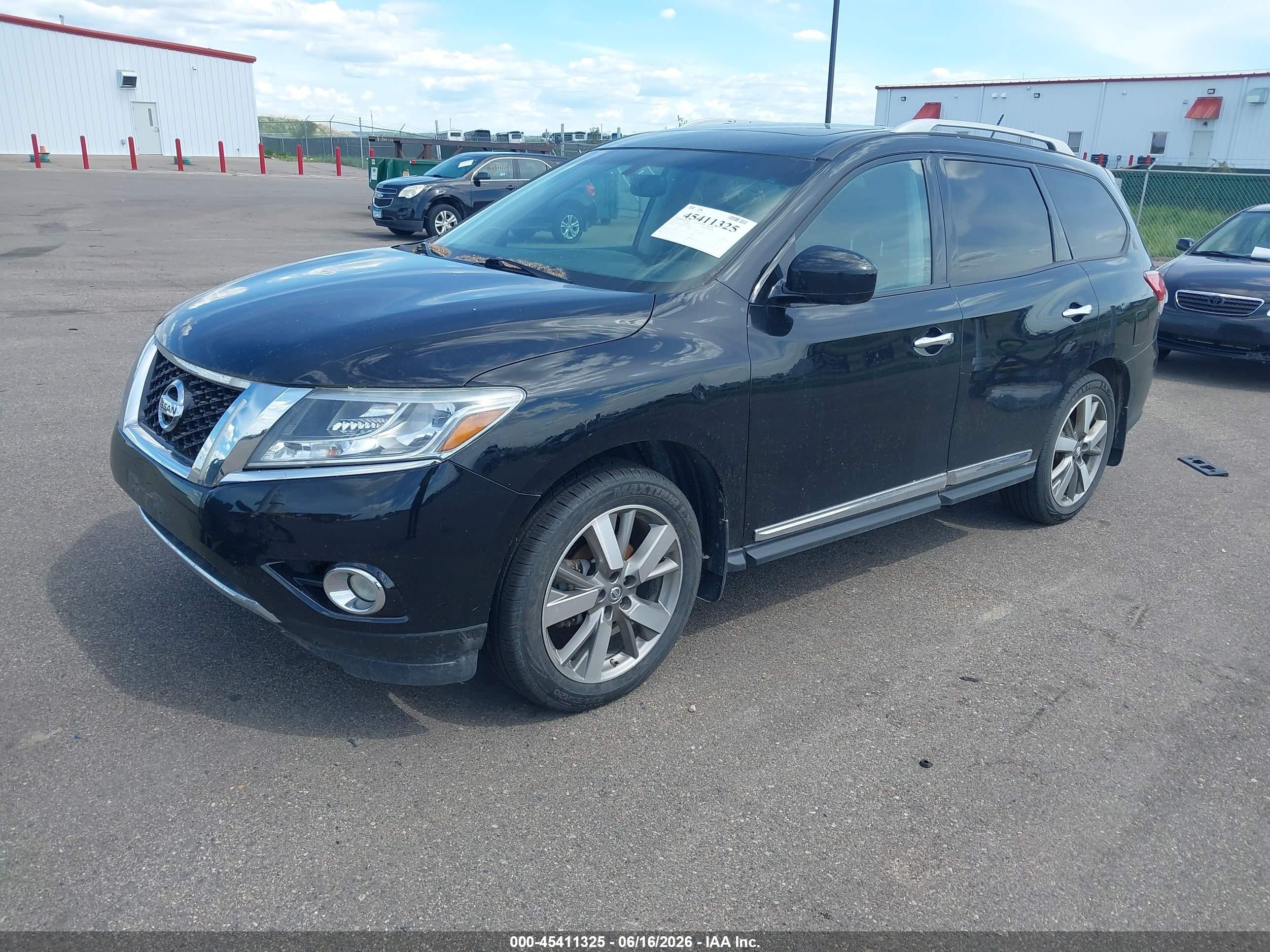 2014 Nissan Pathfinder Platinum Black vin: 5N1AR2MM4EC708658