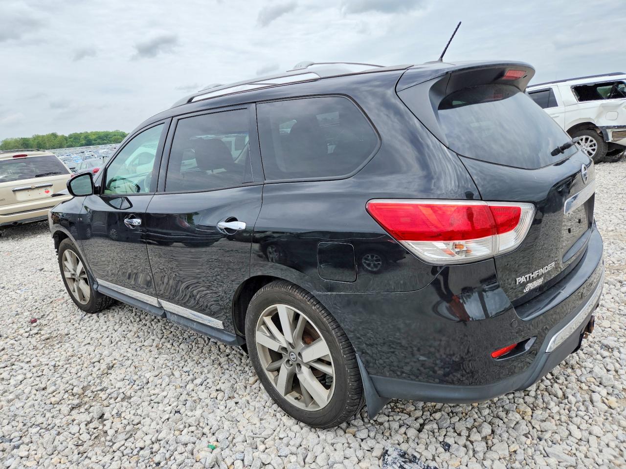 2014 Nissan Pathfinder Platinum Black vin: 5N1AR2MM4EC713004