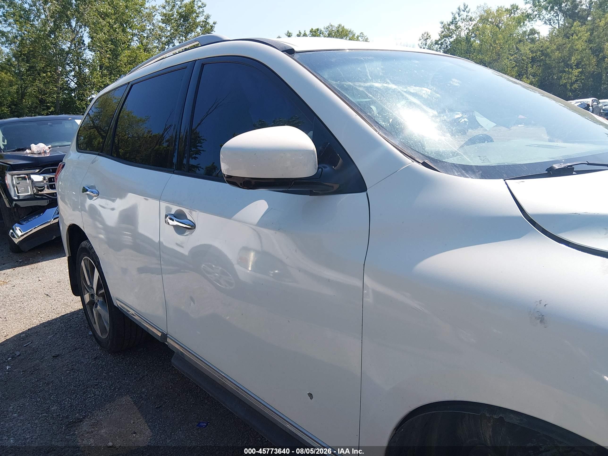 2014 Nissan Pathfinder Platinum Белый vin: 5N1AR2MM4EC714928