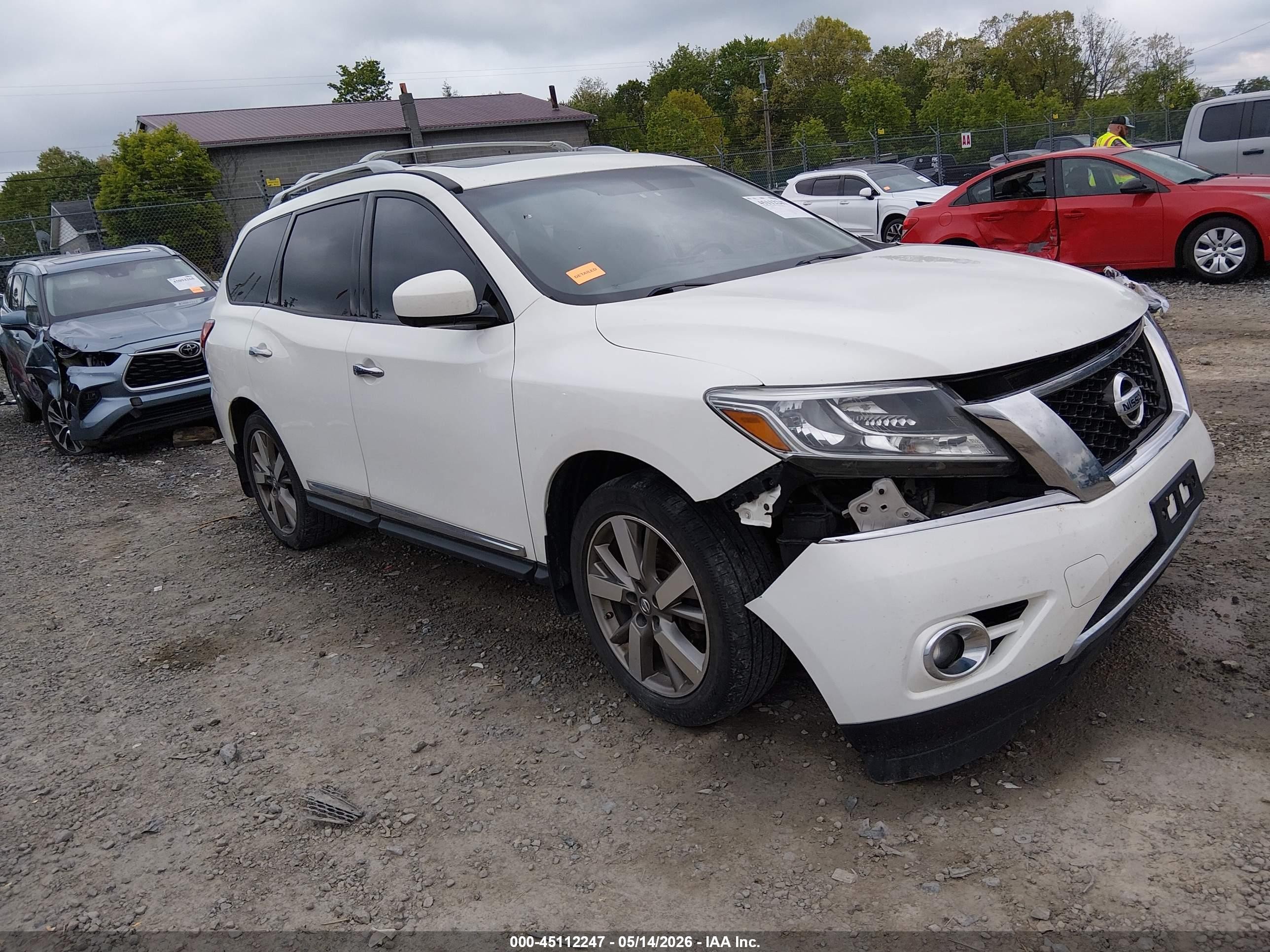 2014 Nissan Pathfinder Platinum White vin: 5N1AR2MM4EC721670