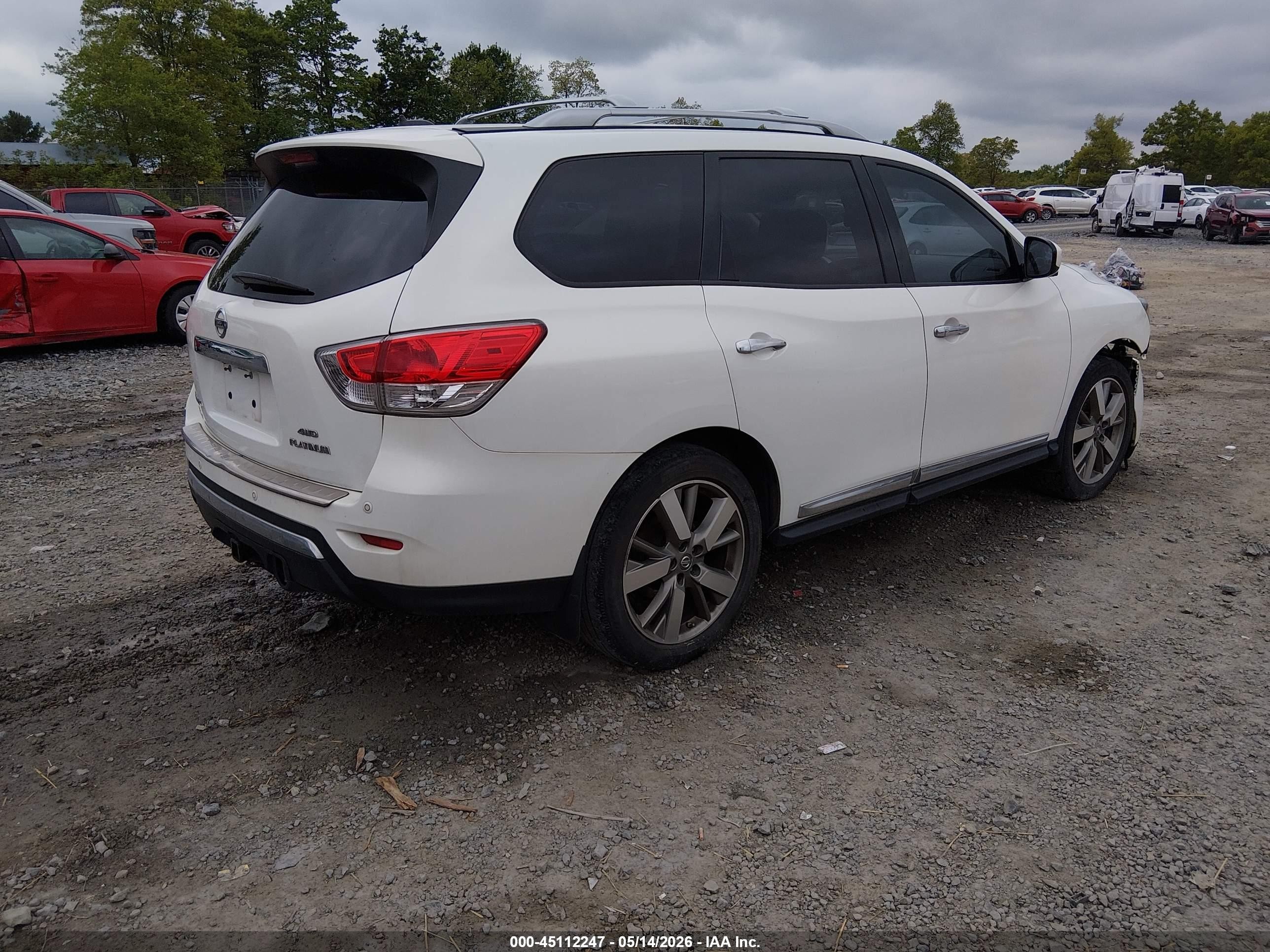 2014 Nissan Pathfinder Platinum White vin: 5N1AR2MM4EC721670