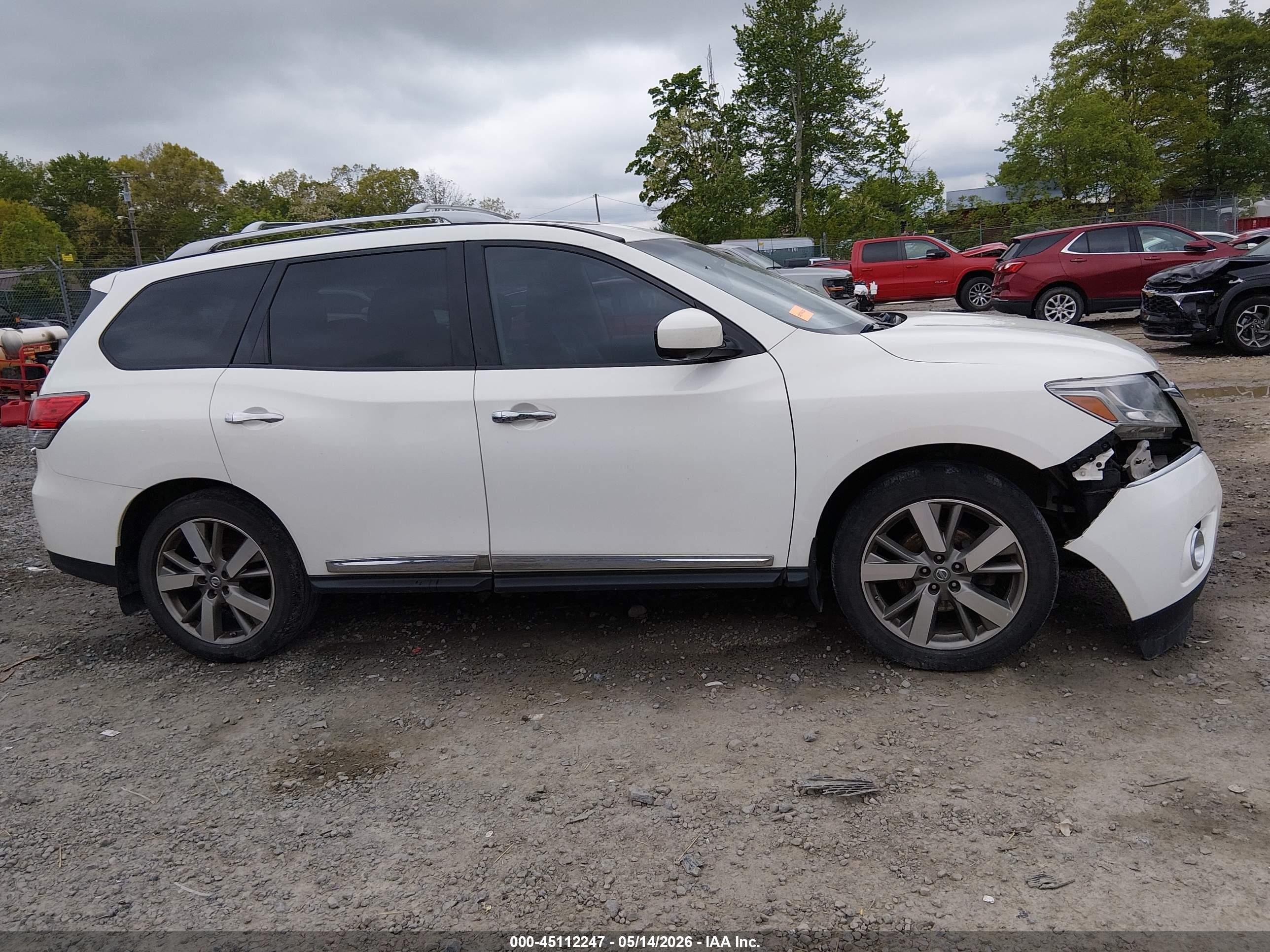 2014 Nissan Pathfinder Platinum White vin: 5N1AR2MM4EC721670