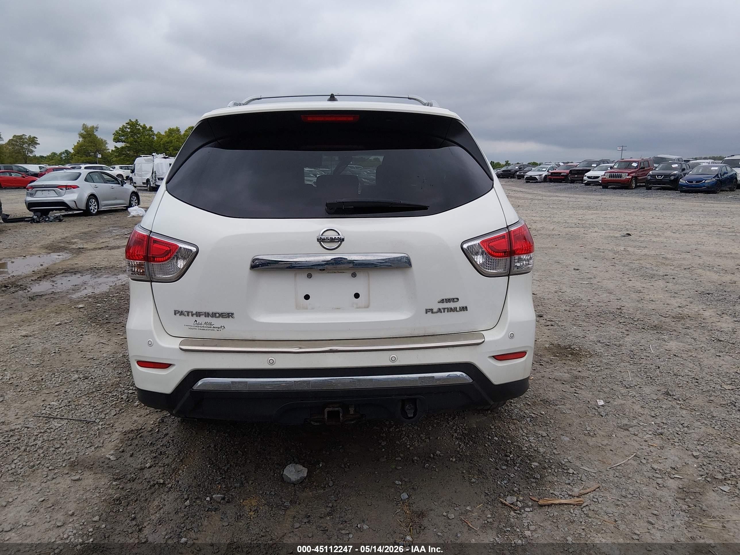 2014 Nissan Pathfinder Platinum White vin: 5N1AR2MM4EC721670
