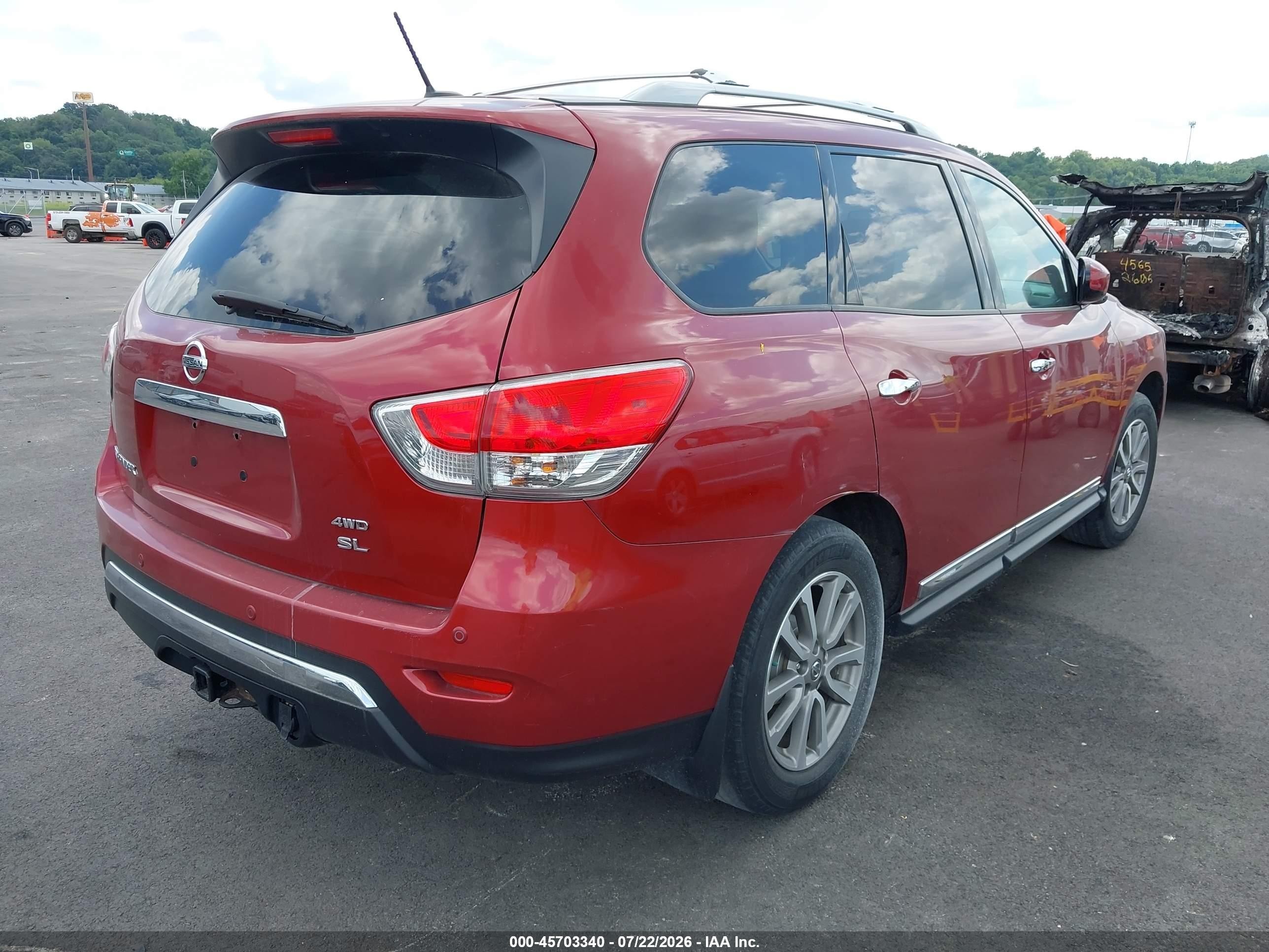 2014 Nissan Pathfinder Sl Красный vin: 5N1AR2MM4EC729574