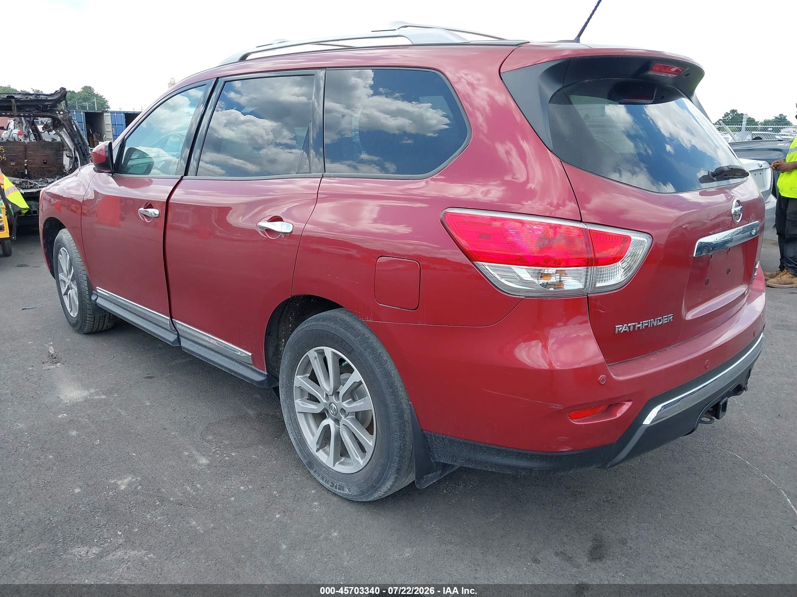 2014 Nissan Pathfinder Sl Красный vin: 5N1AR2MM4EC729574