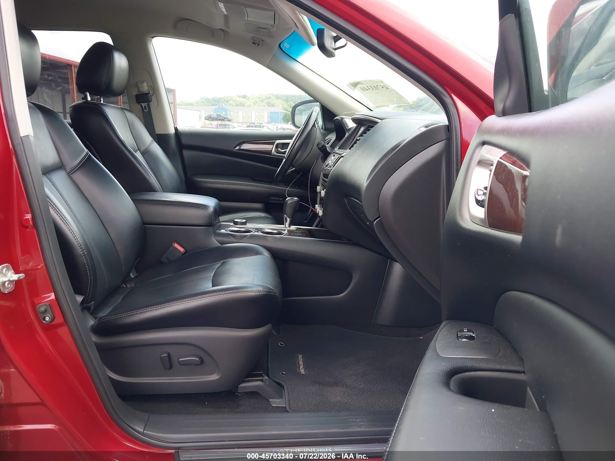 2014 Nissan Pathfinder Sl Красный vin: 5N1AR2MM4EC729574