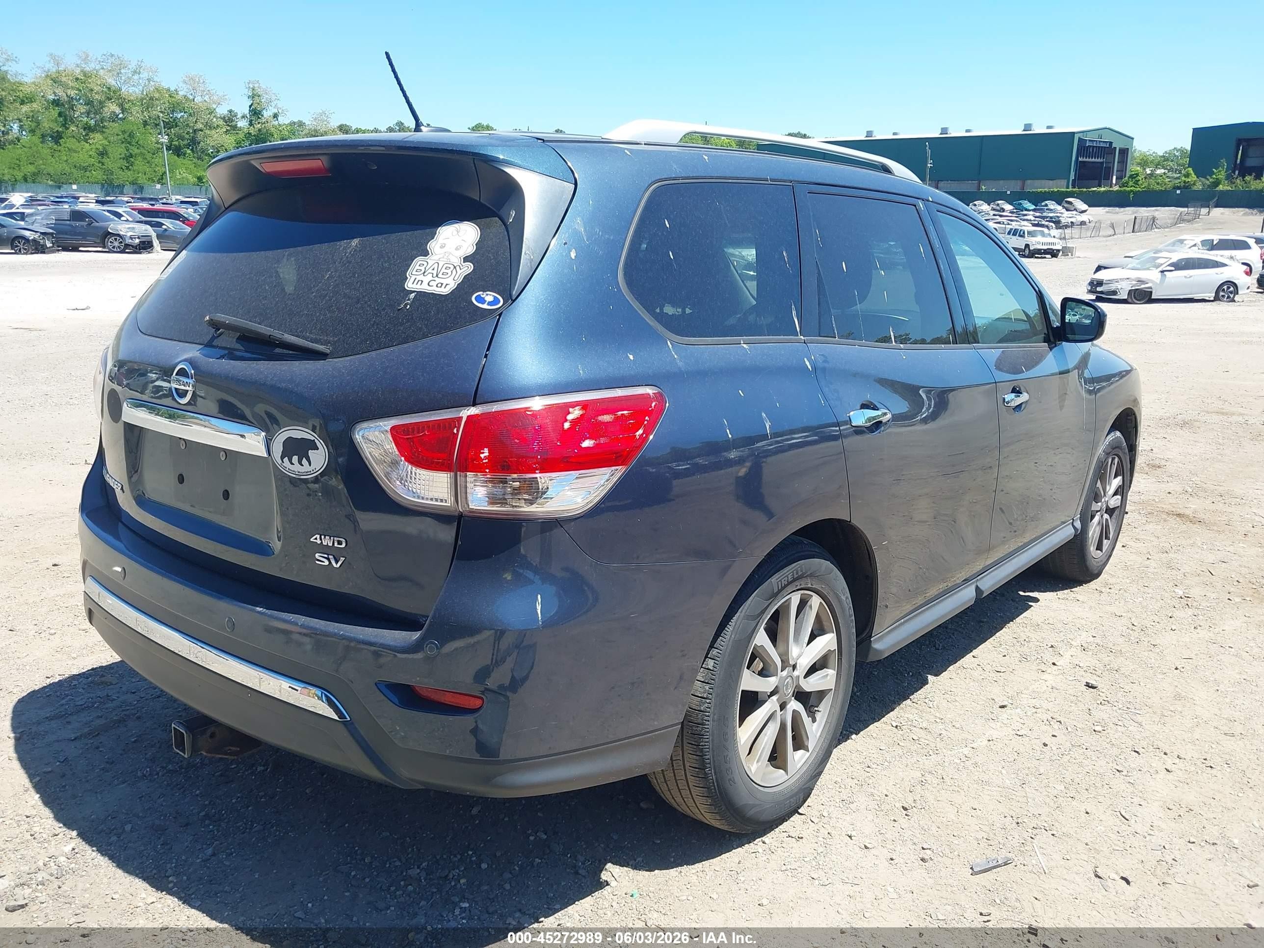 2014 Nissan Pathfinder Sv Blue vin: 5N1AR2MM4EC731499
