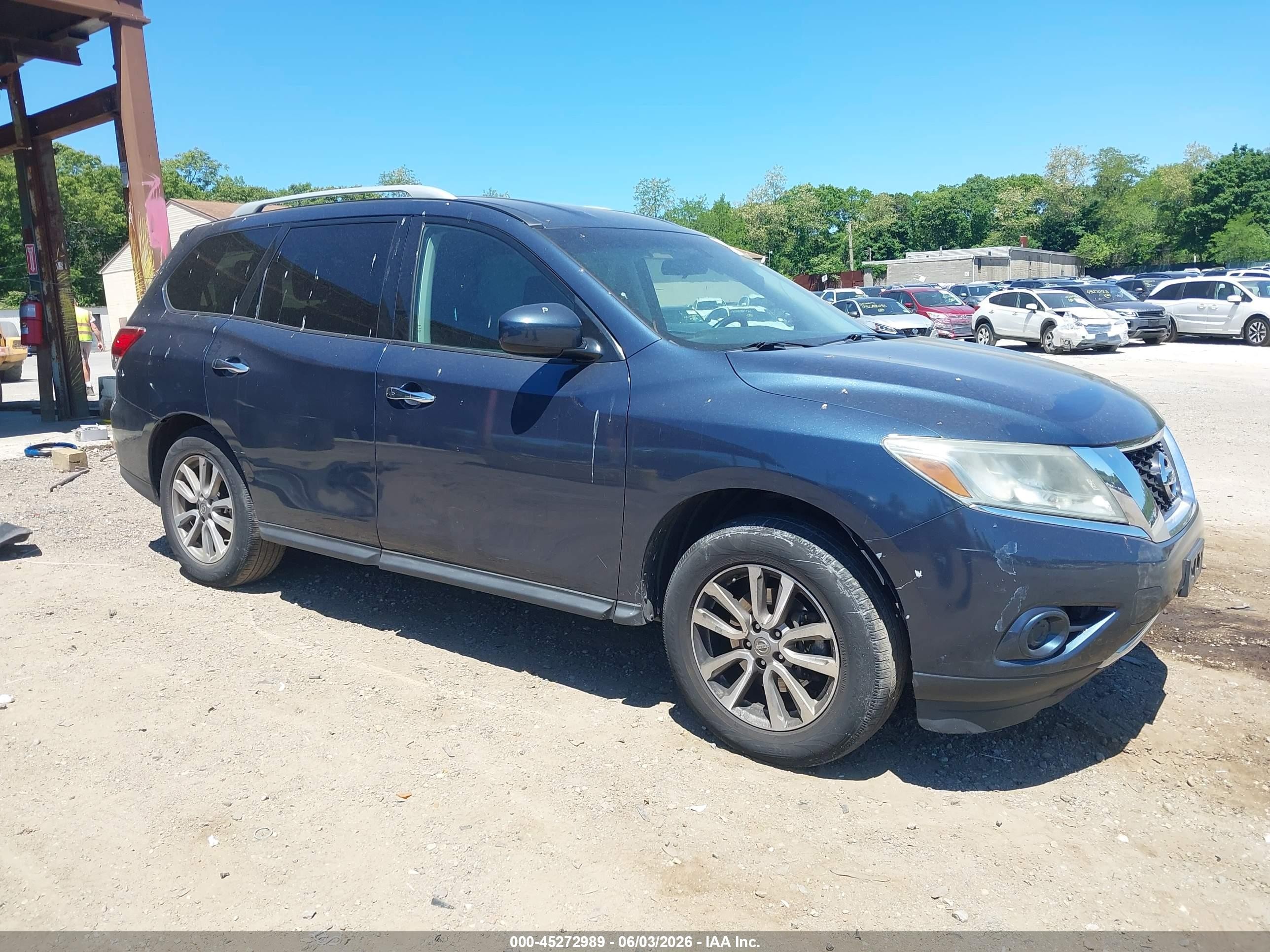 2014 Nissan Pathfinder Sv Blue vin: 5N1AR2MM4EC731499