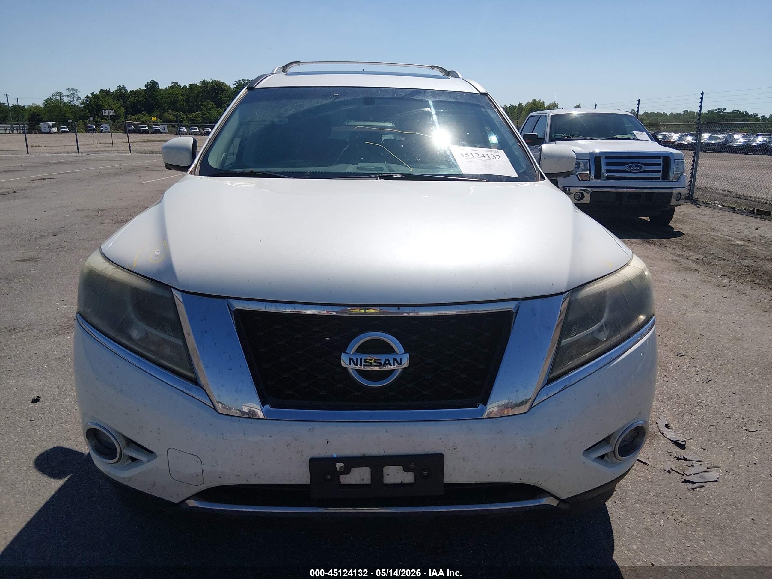 2015 Nissan Pathfinder Platinum White vin: 5N1AR2MM4FC625460