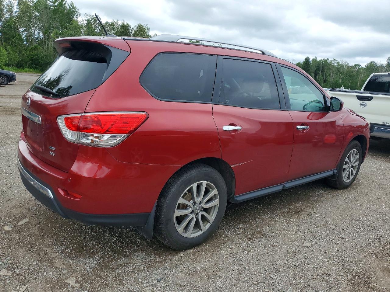2015 Nissan Pathfinder S Red vin: 5N1AR2MM4FC629685