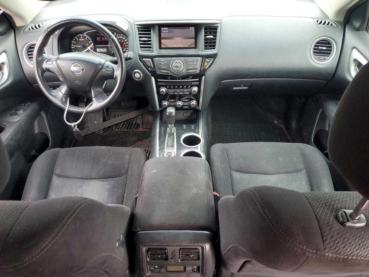 2015 Nissan Pathfinder S Red vin: 5N1AR2MM4FC629685