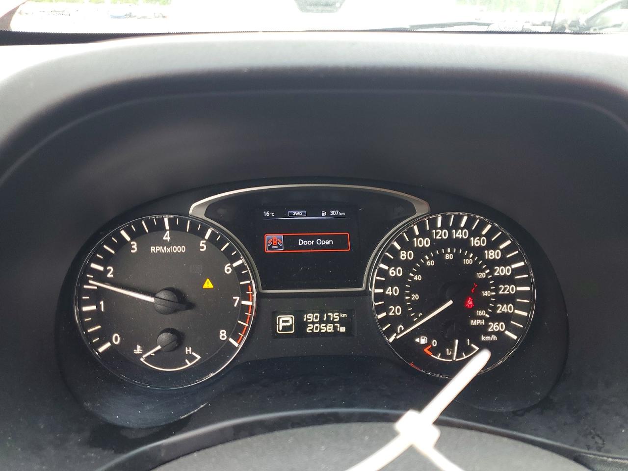 2015 Nissan Pathfinder S Red vin: 5N1AR2MM4FC629685