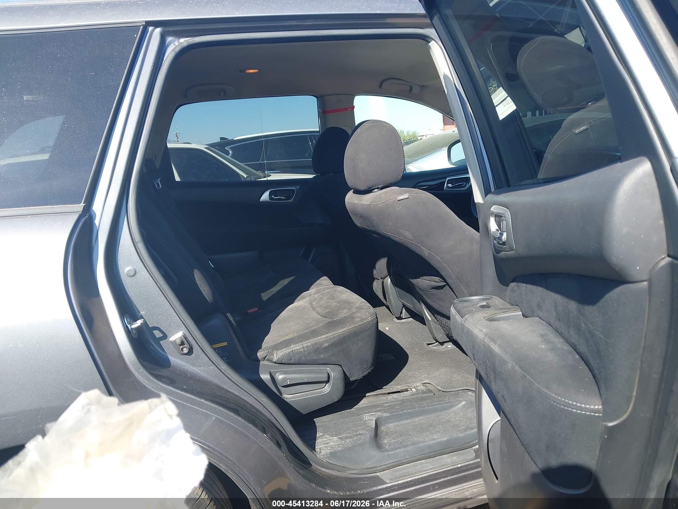 2015 Nissan Pathfinder Platinum/s/sl/sv Gray vin: 5N1AR2MM4FC653131