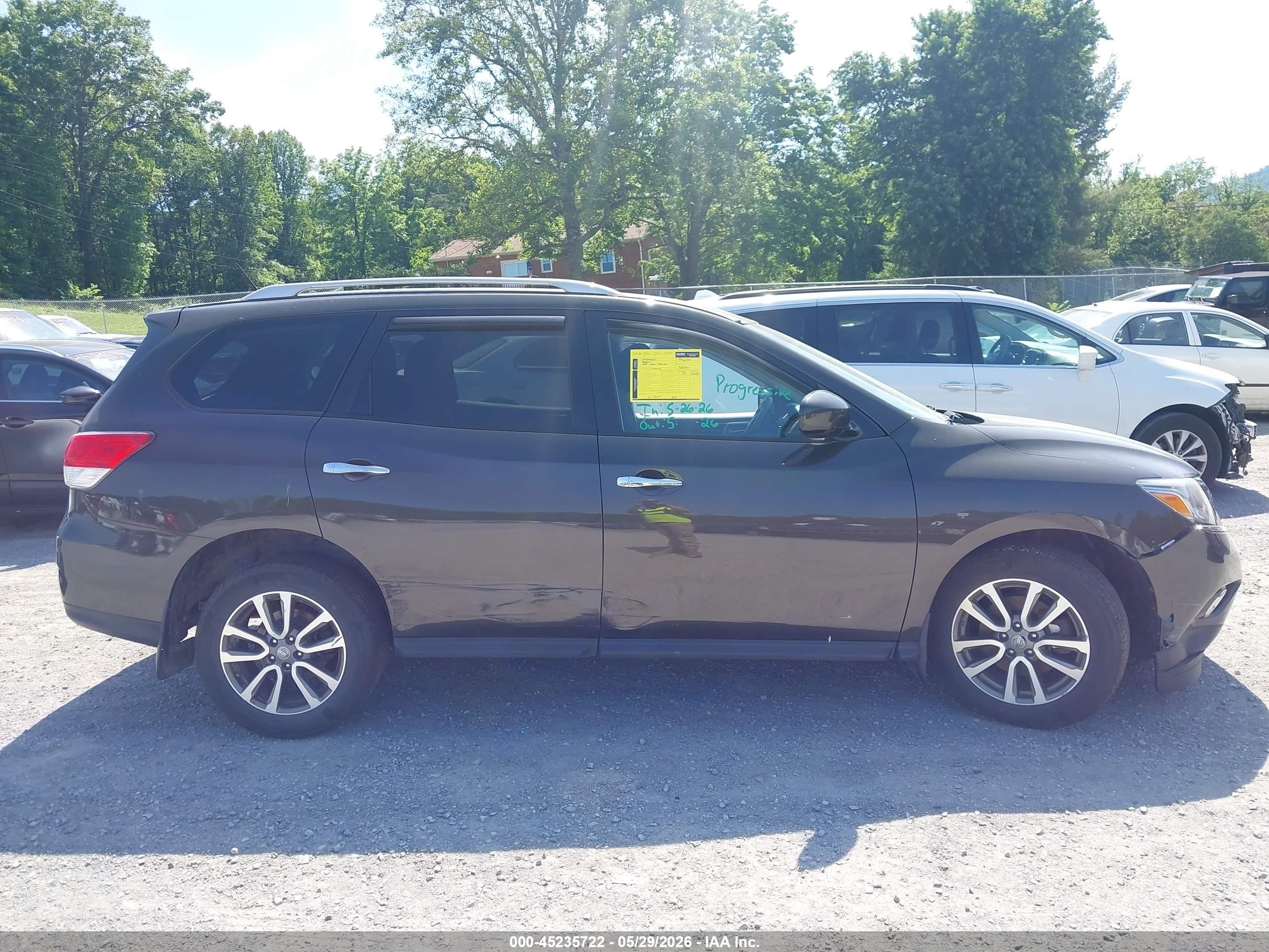 2015 Nissan Pathfinder Sv Gray vin: 5N1AR2MM4FC671855