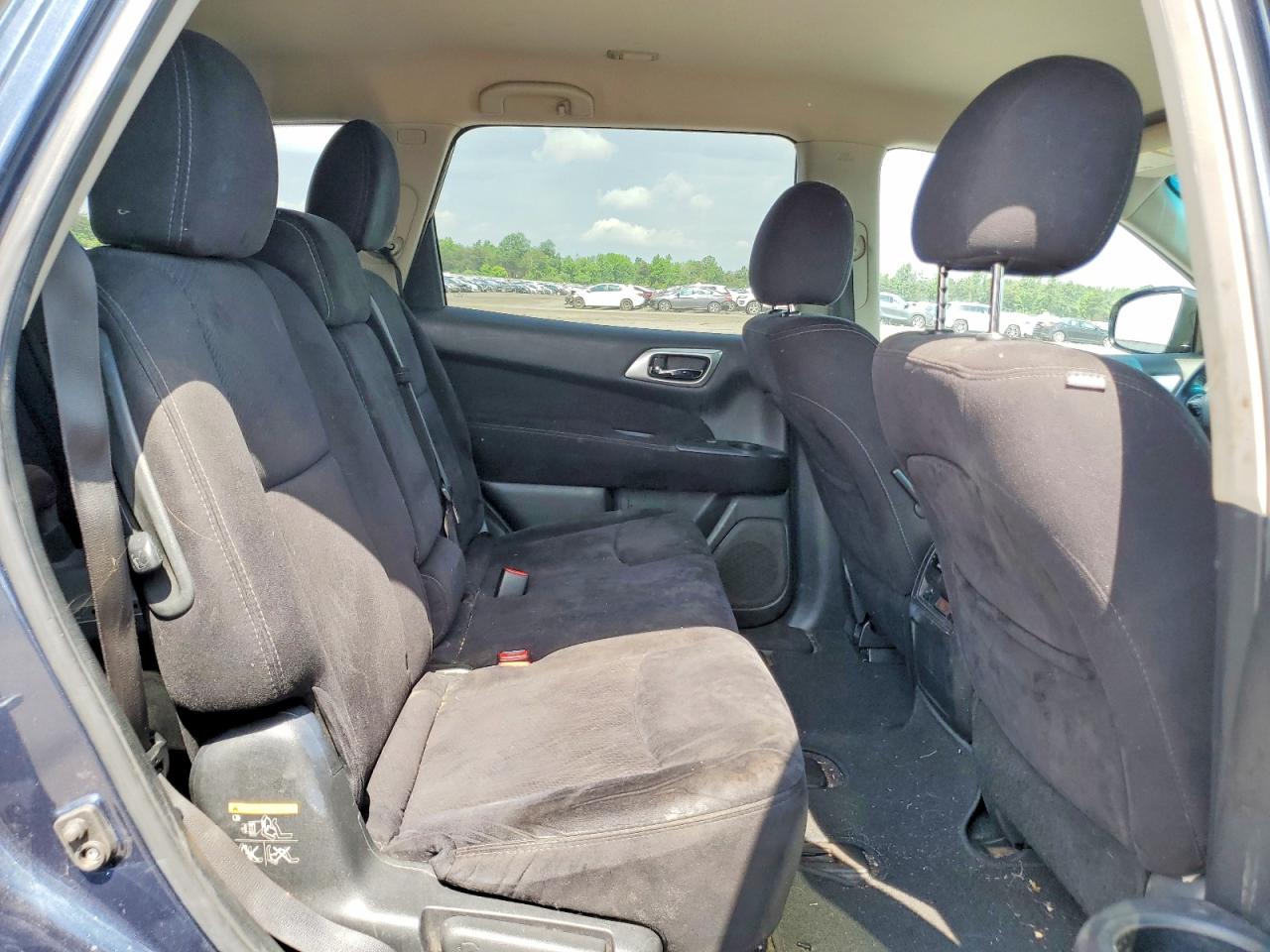 2015 Nissan Pathfinder S Blue vin: 5N1AR2MM4FC686730