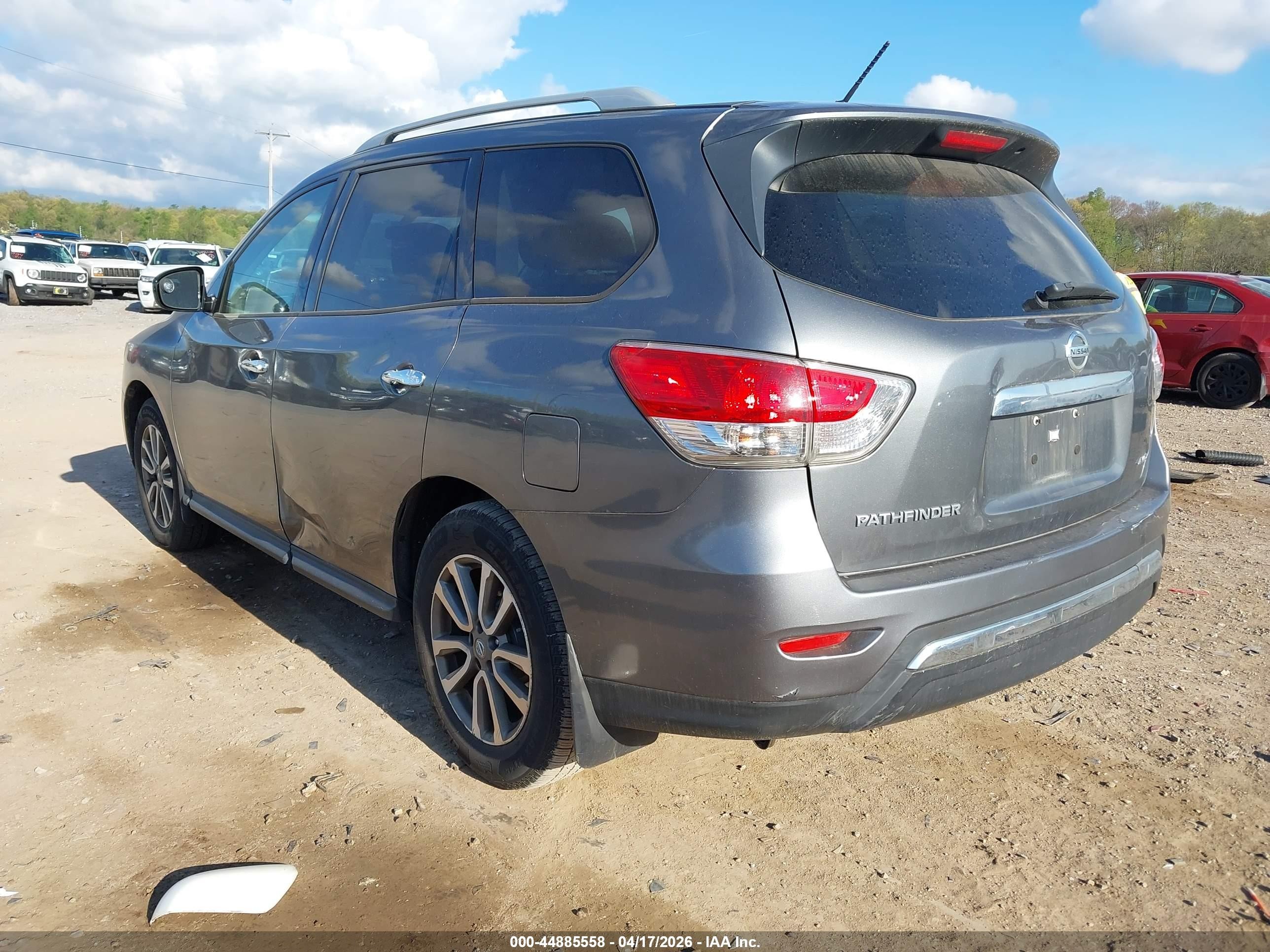 2015 Nissan Pathfinder S Gray vin: 5N1AR2MM4FC716566