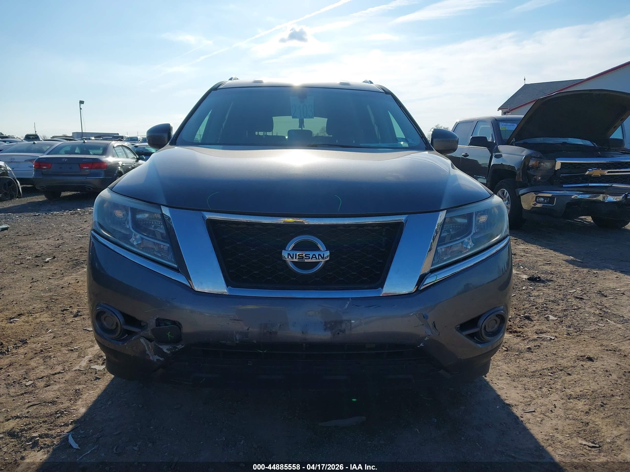 2015 Nissan Pathfinder S Gray vin: 5N1AR2MM4FC716566