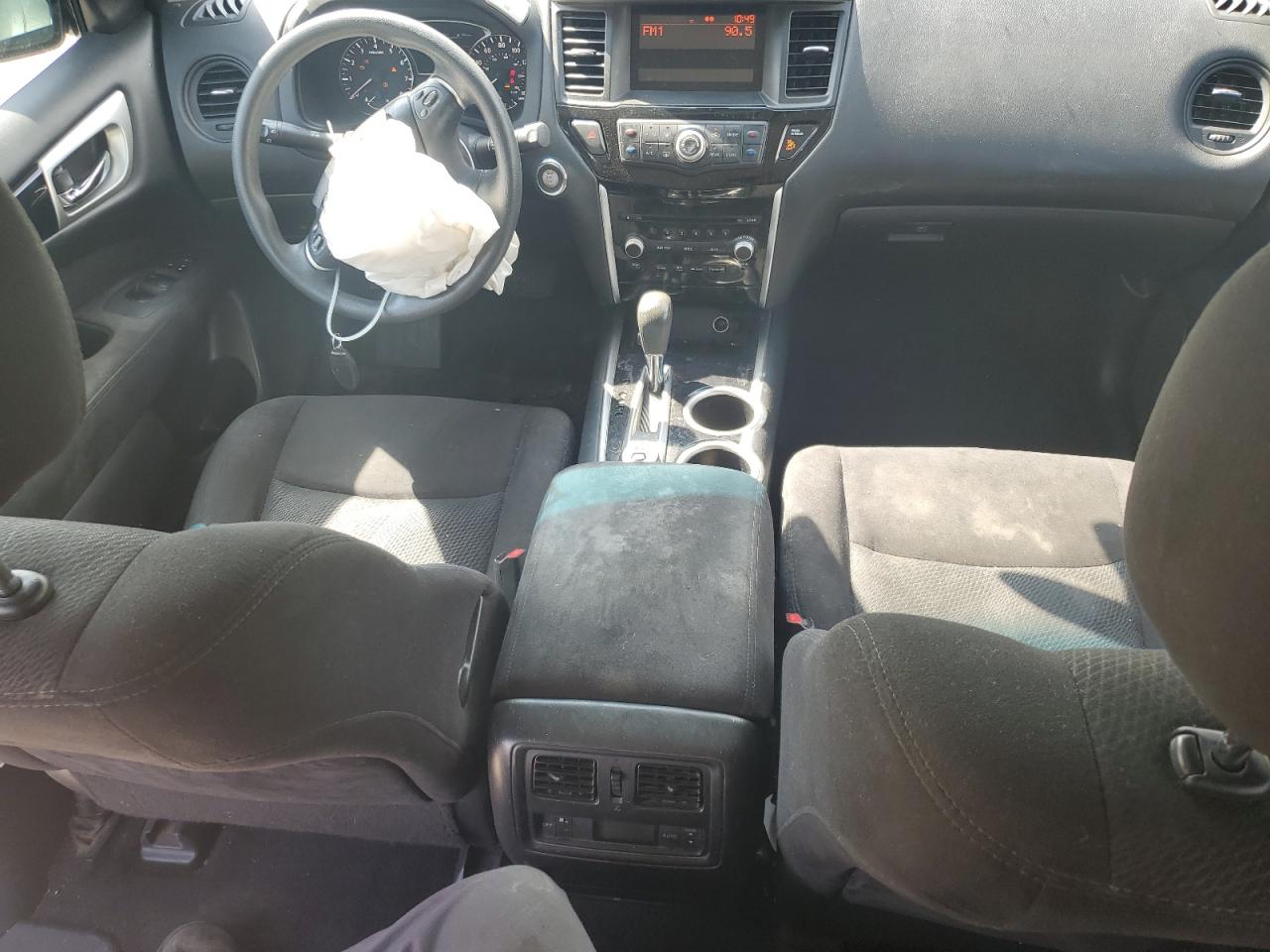 2015 Nissan Pathfinder S Silver vin: 5N1AR2MM4FC718785