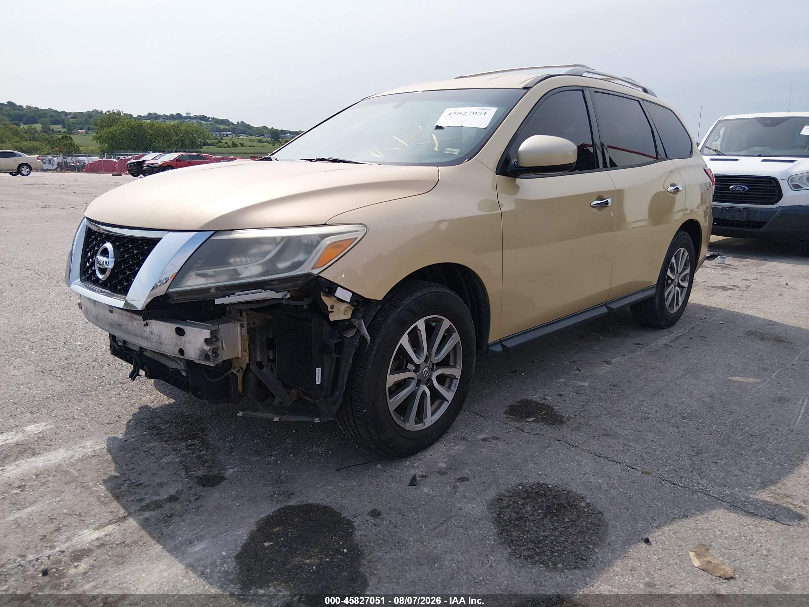 2013 Nissan Pathfinder Sv Gold vin: 5N1AR2MM5DC611869