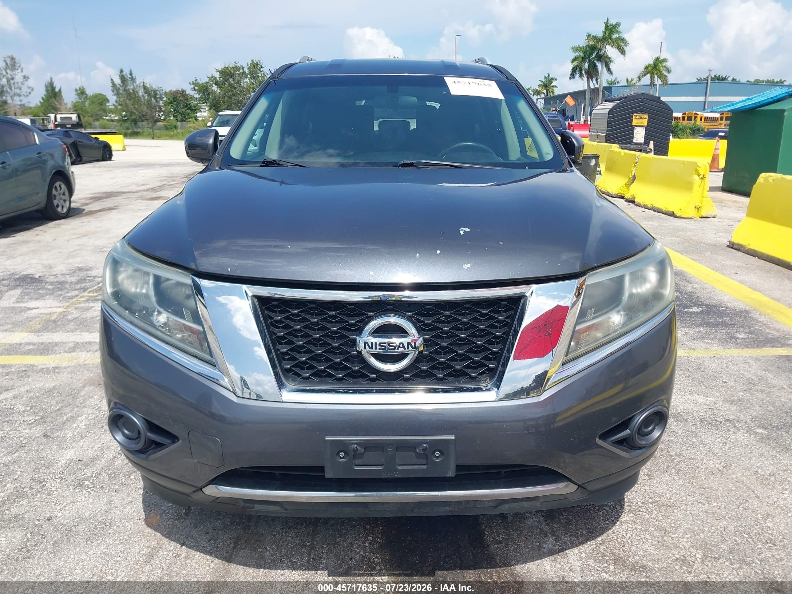 2013 Nissan Pathfinder Sv Gray vin: 5N1AR2MM5DC656293