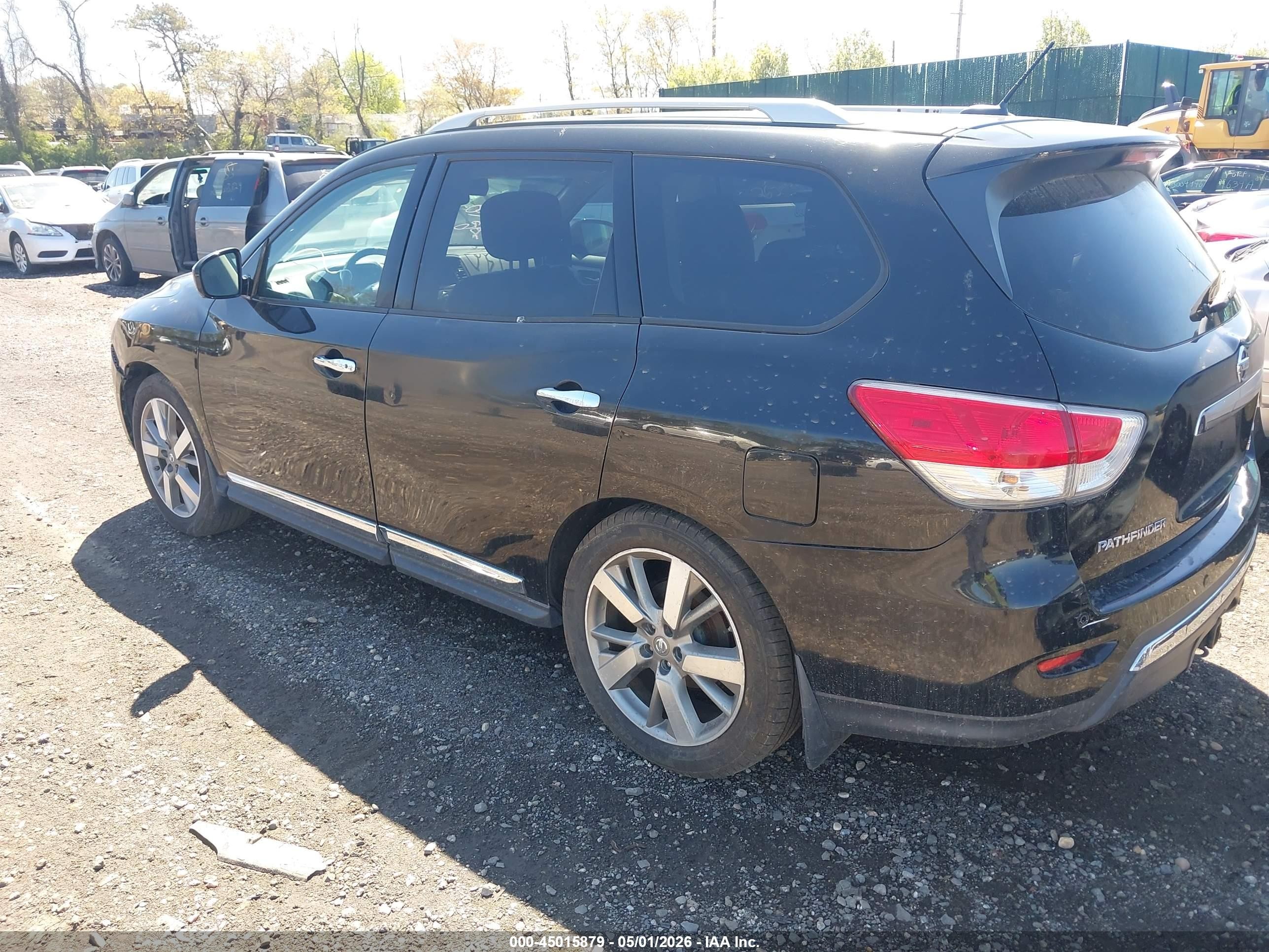 2013 Nissan Pathfinder Platinum Черный vin: 5N1AR2MM5DC664538