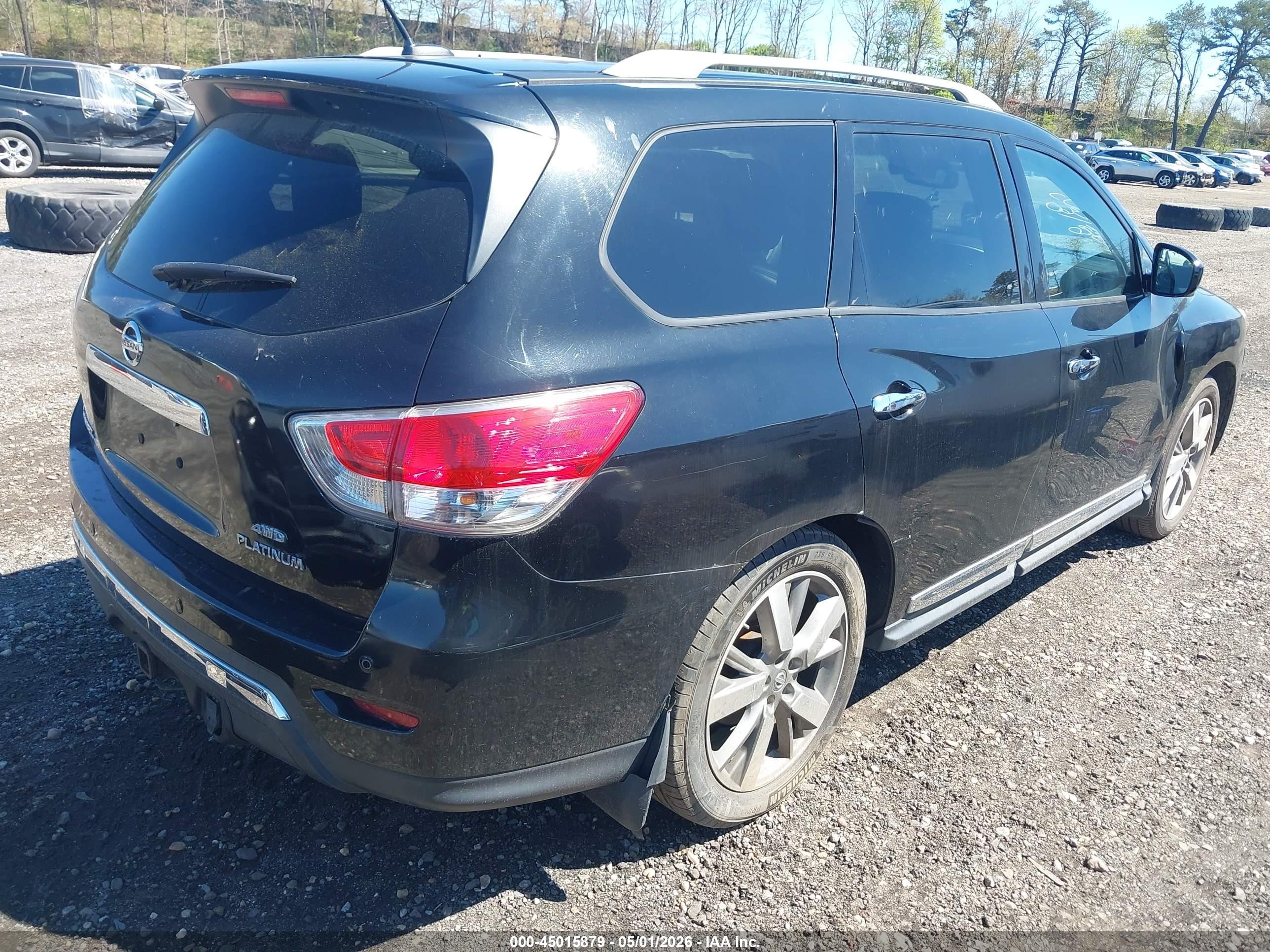 2013 Nissan Pathfinder Platinum Черный vin: 5N1AR2MM5DC664538