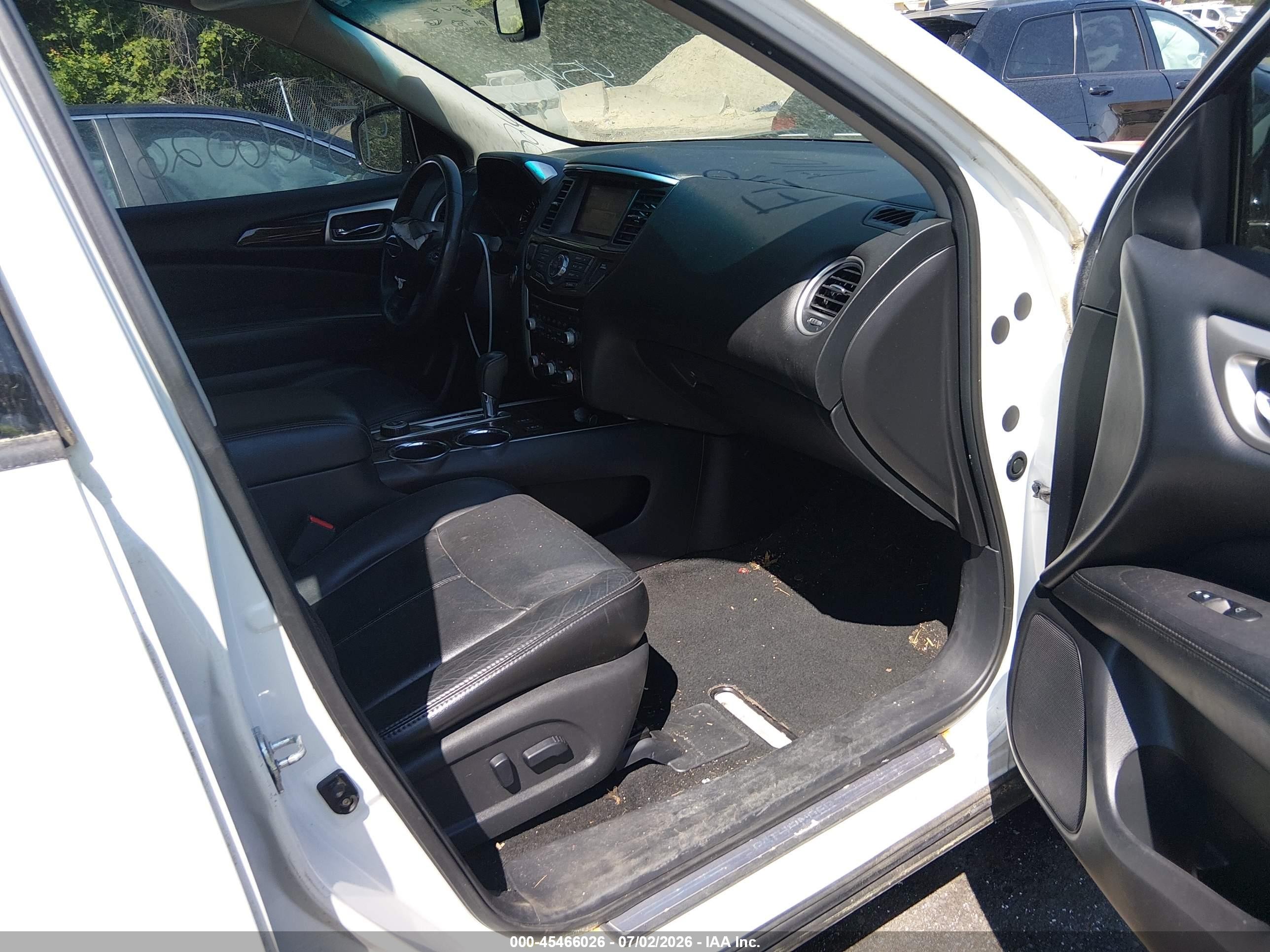 2013 Nissan Pathfinder Sl White vin: 5N1AR2MM5DC675443