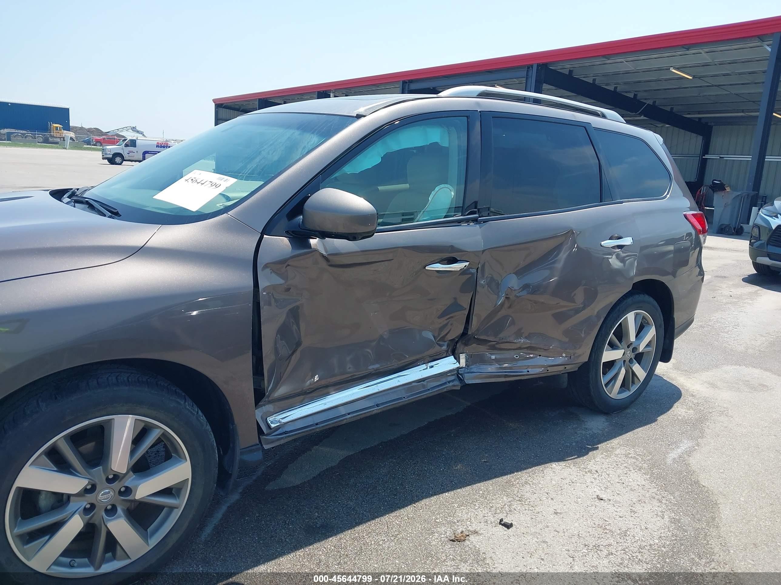 2014 Nissan Pathfinder Platinum Brown vin: 5N1AR2MM5EC616992