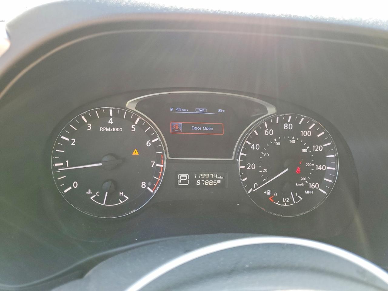 2014 Nissan Pathfinder Silver vin: 5N1AR2MM5EC624607