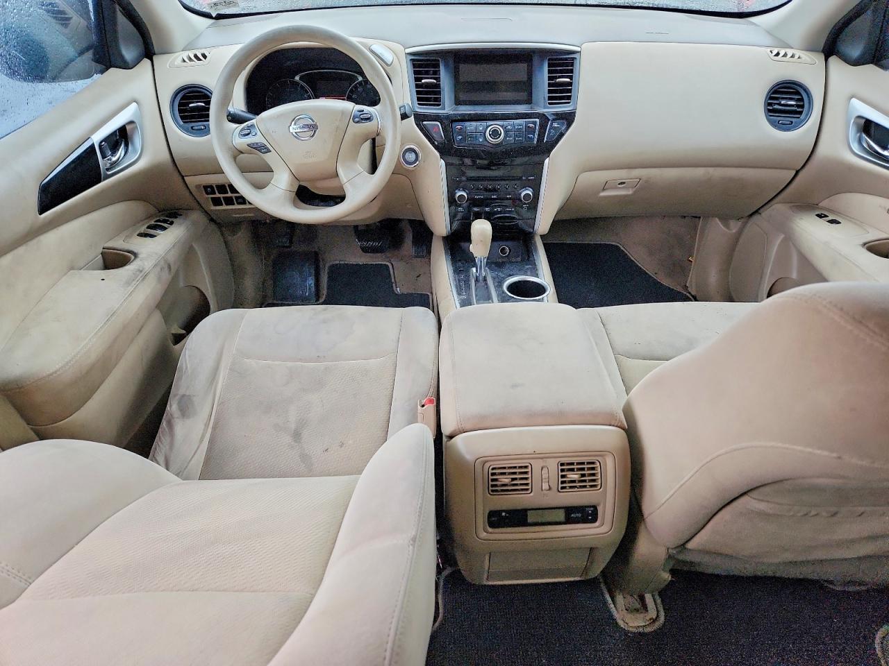 2014 Nissan Pathfinder S Red vin: 5N1AR2MM5EC627216