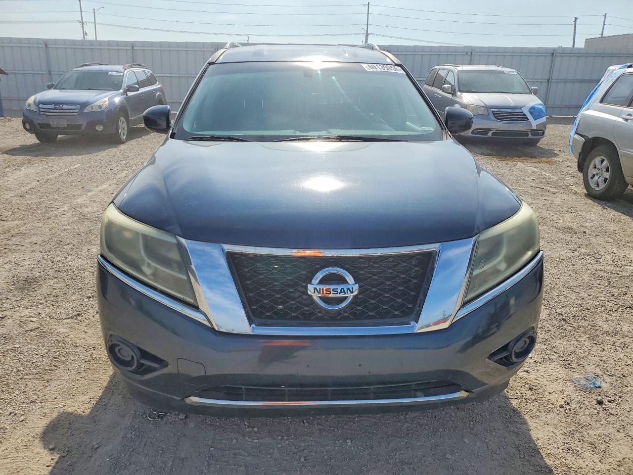 2014 Nissan Pathfinder Sv Blue vin: 5N1AR2MM5EC652519