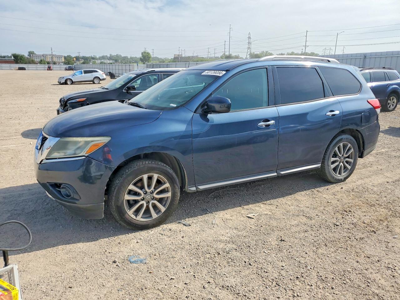 2014 Nissan Pathfinder Sv Blue vin: 5N1AR2MM5EC652519