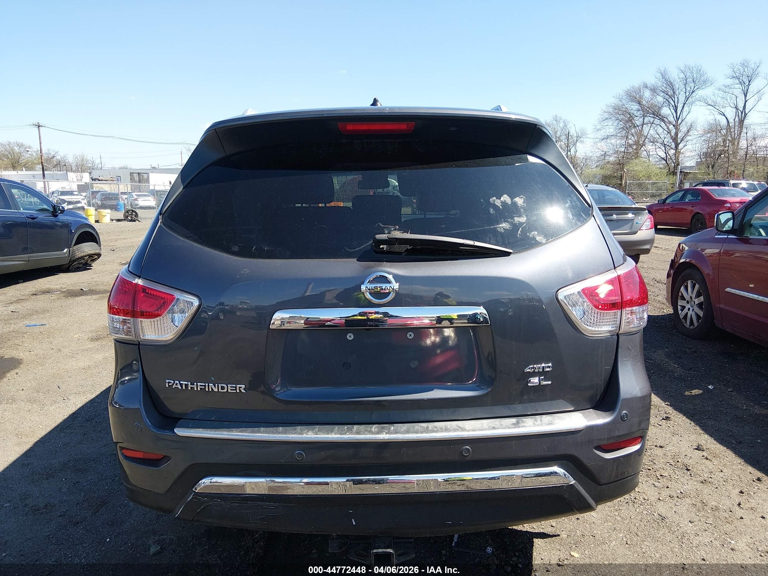 2014 Nissan Pathfinder Sl Gray vin: 5N1AR2MM5EC668767