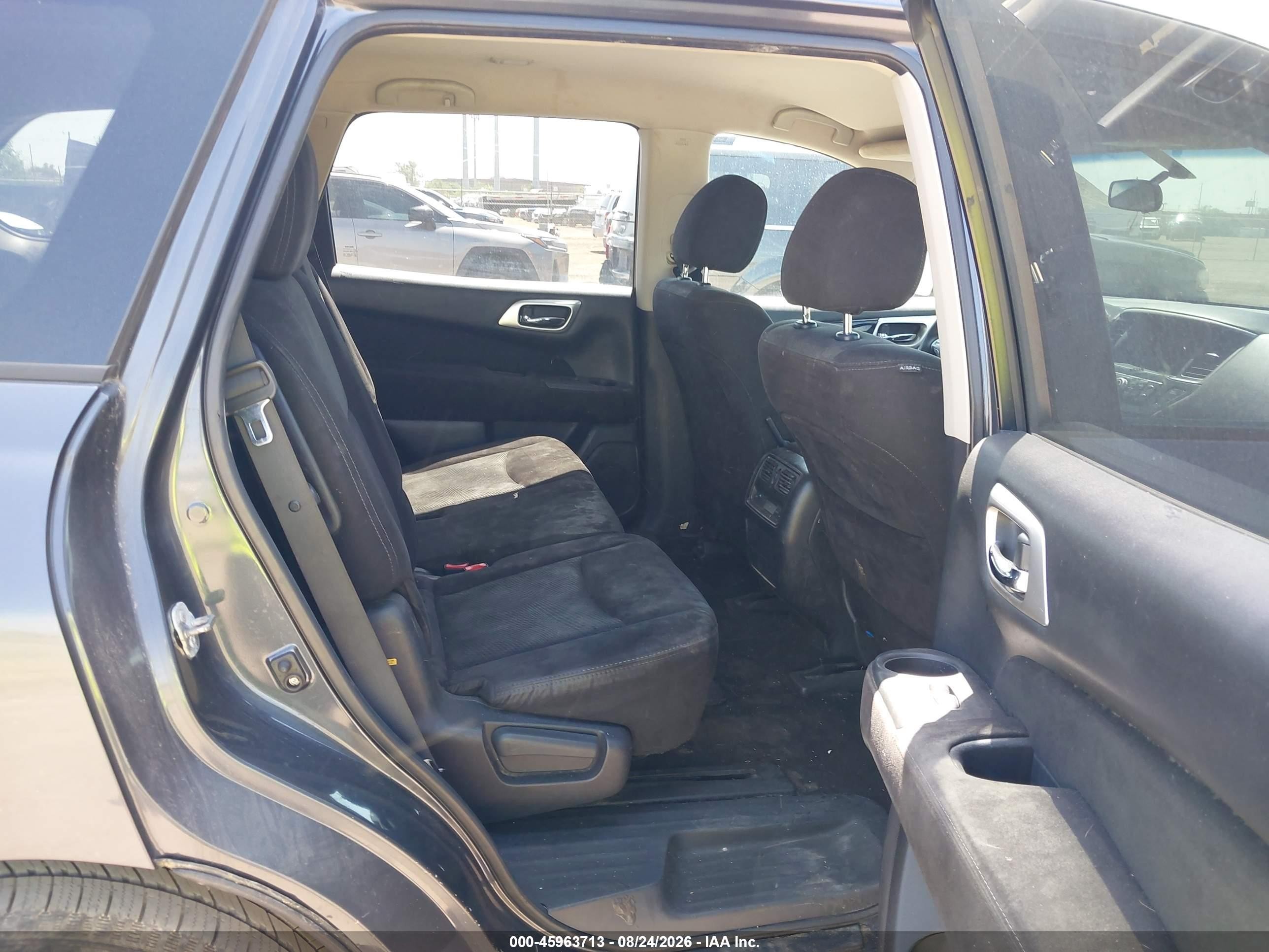 2014 Nissan Pathfinder S Gray vin: 5N1AR2MM5EC685214