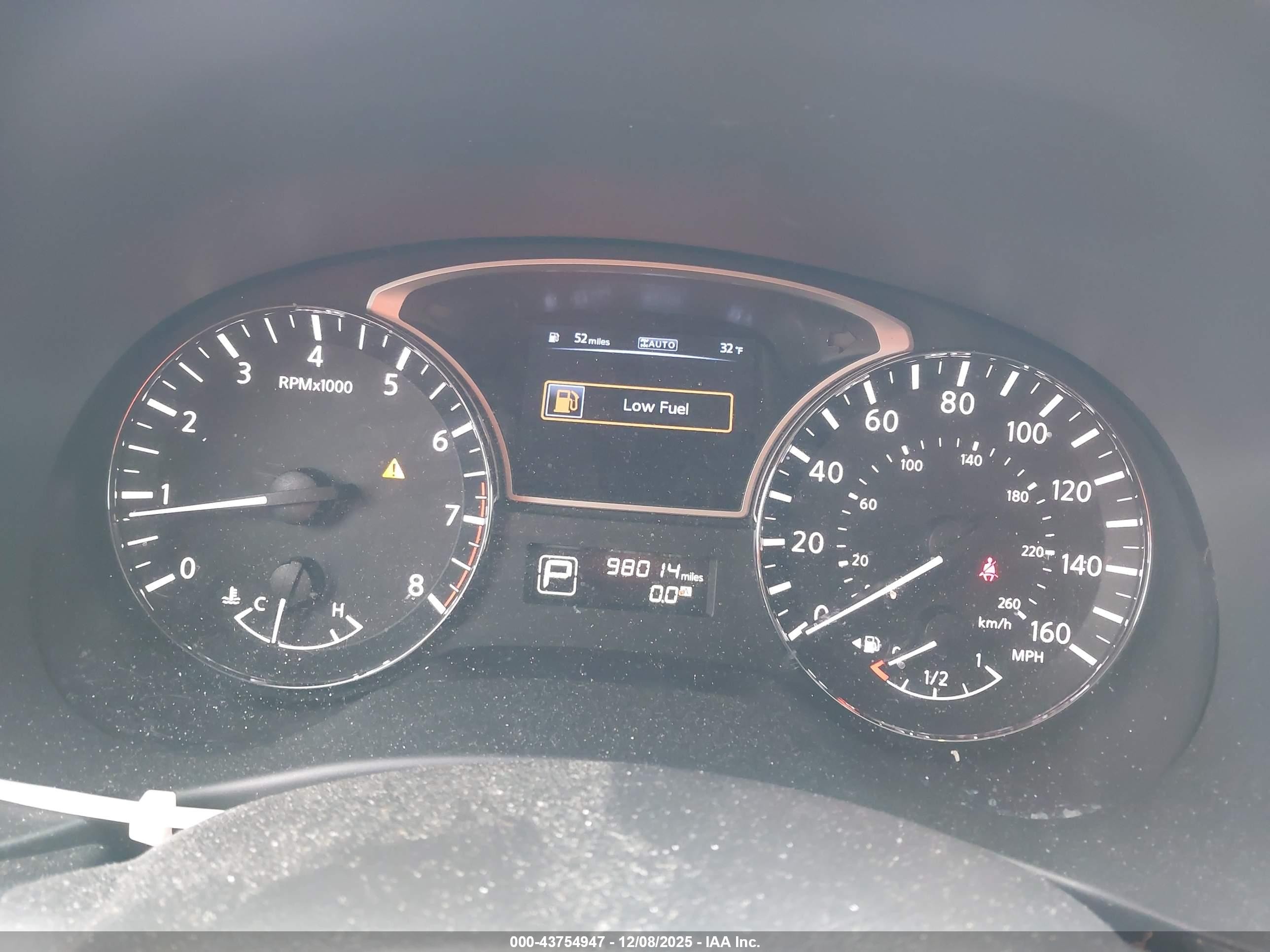 2014 Nissan Pathfinder Platinum Серебряный vin: 5N1AR2MM5EC692065
