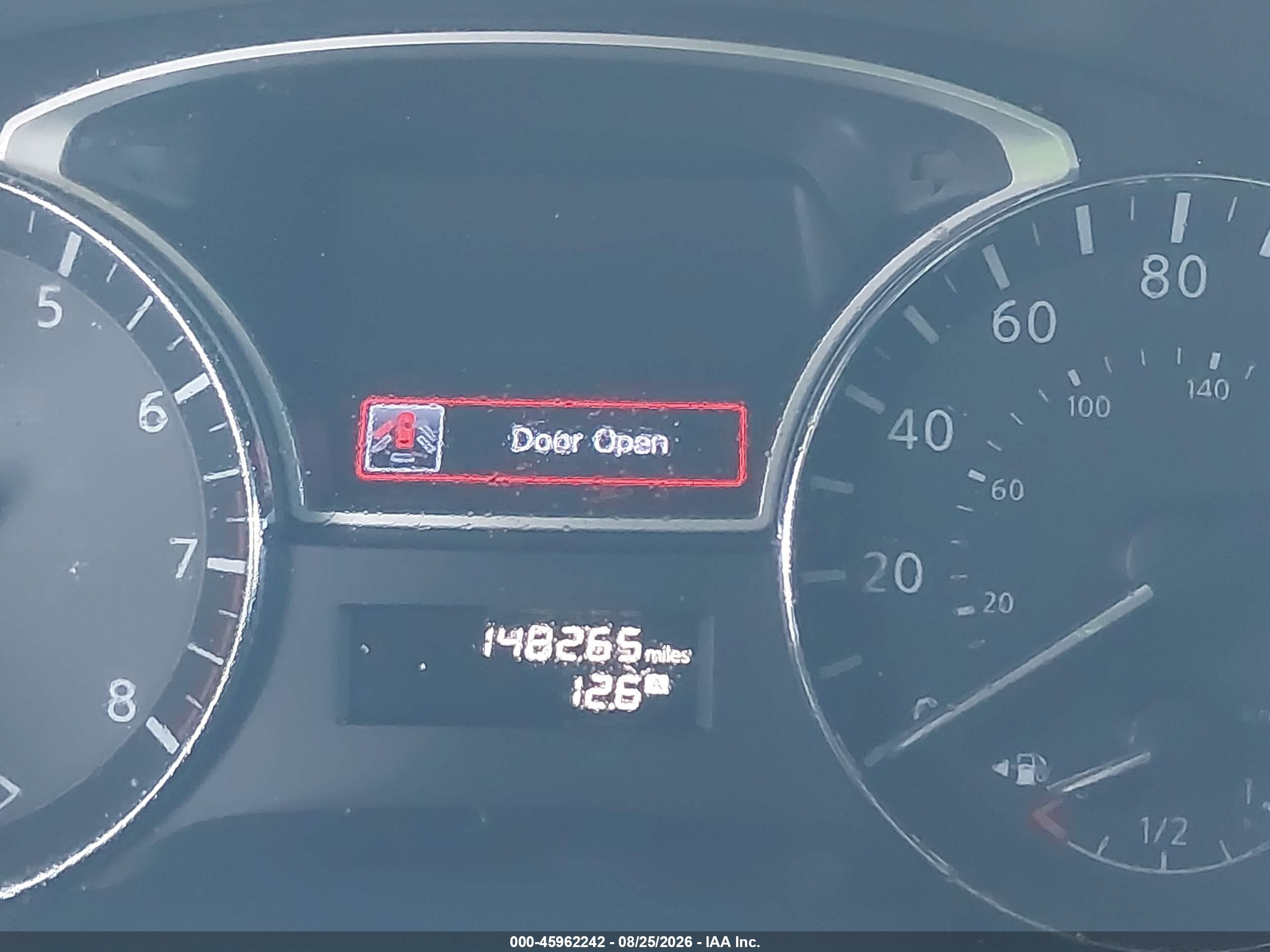 2014 Nissan Pathfinder Sv Gray vin: 5N1AR2MM5EC694852