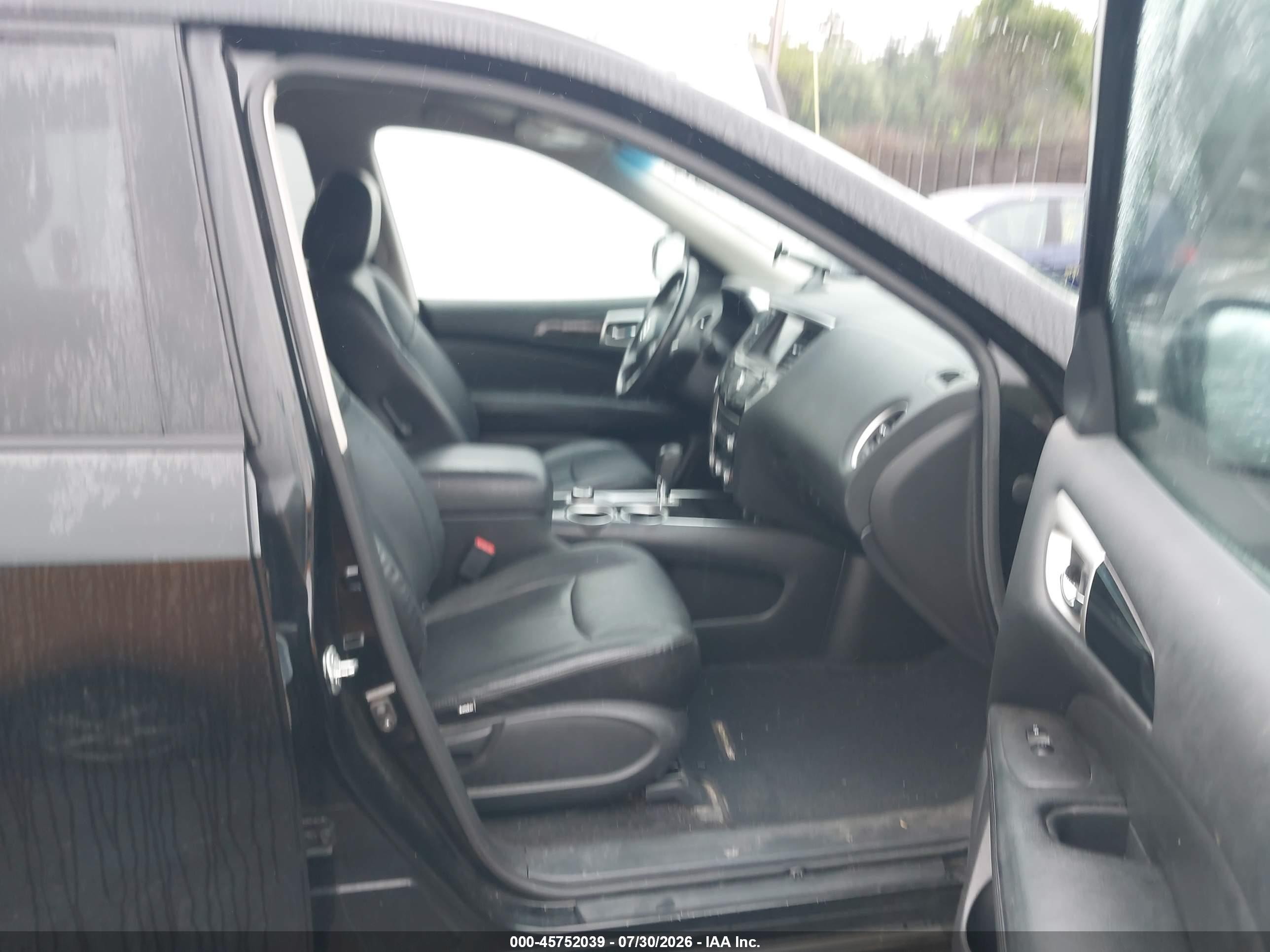 2014 Nissan Pathfinder Sv Black vin: 5N1AR2MM5EC698710