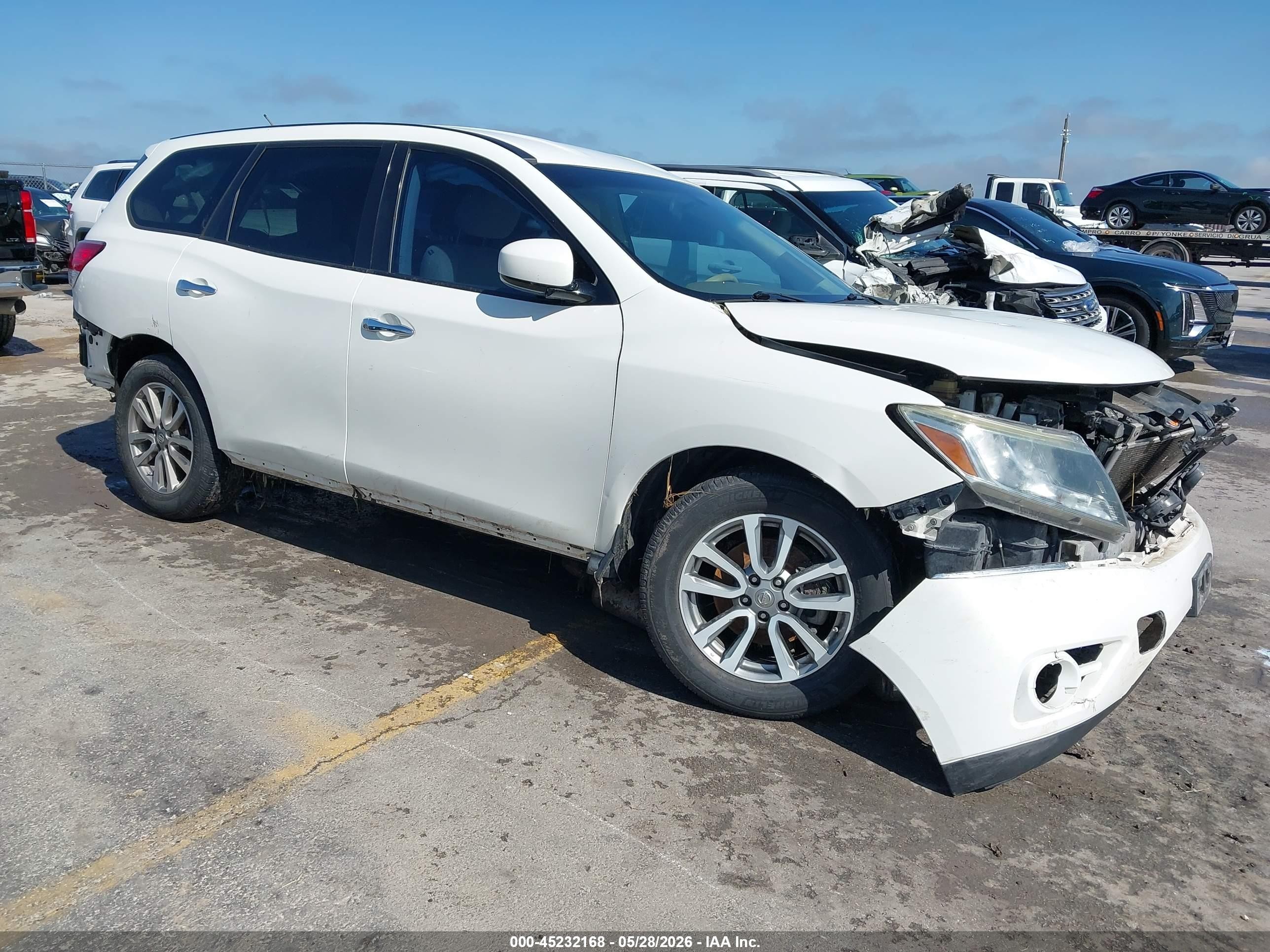 2014 Nissan Pathfinder S White vin: 5N1AR2MM5EC705896