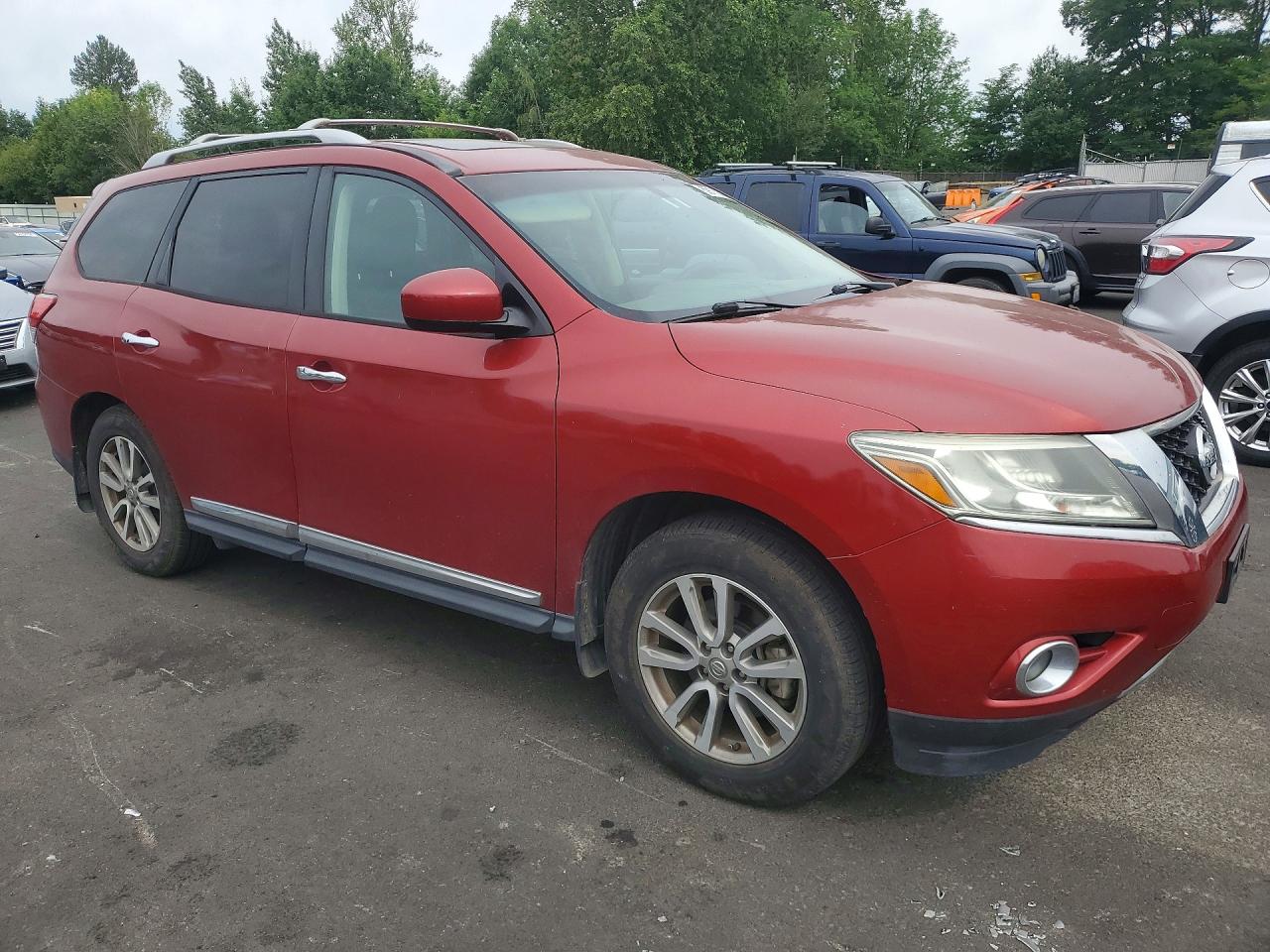 2014 Nissan Pathfinder S Red vin: 5N1AR2MM5EC711388