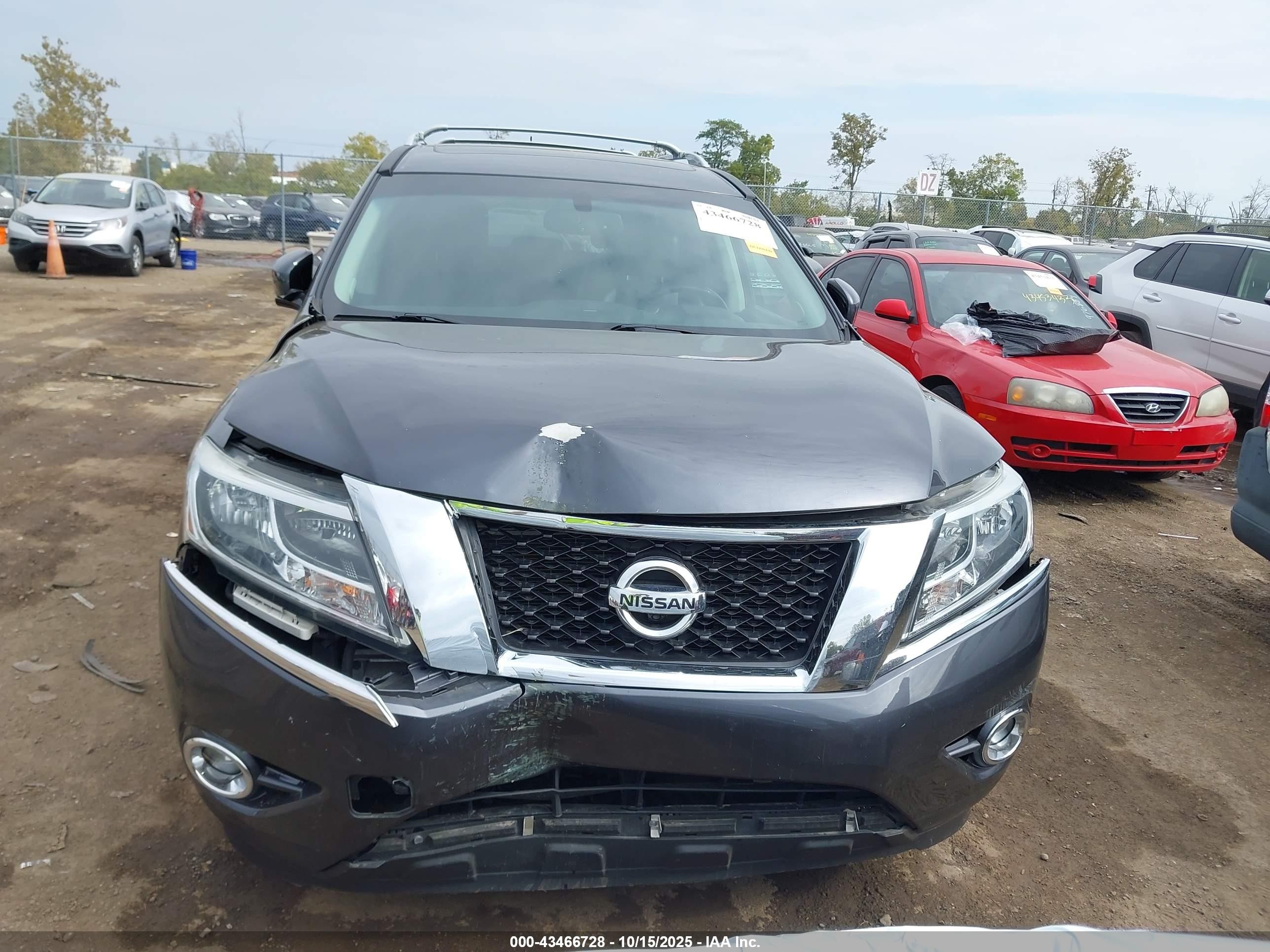 2014 Nissan Pathfinder Platinum Gray vin: 5N1AR2MM5EC715019