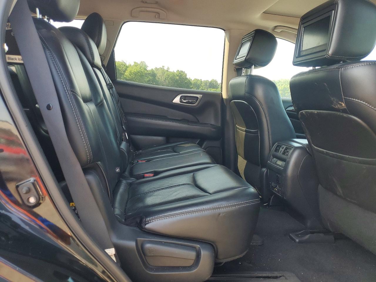 2014 Nissan Pathfinder Black vin: 5N1AR2MM5EC715876