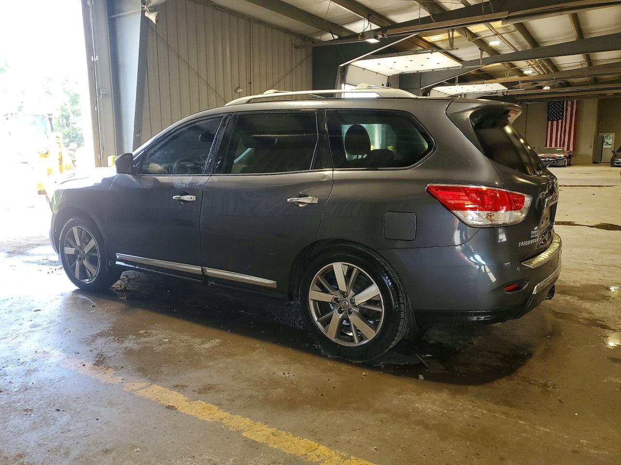 2014 Nissan Pathfinder S Серый vin: 5N1AR2MM5EC723086