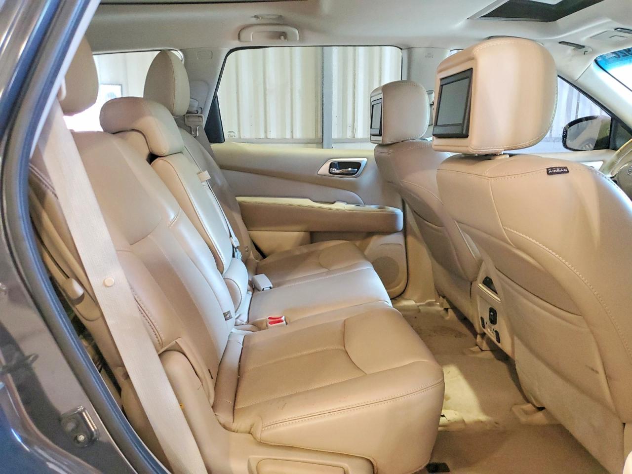 2014 Nissan Pathfinder S Серый vin: 5N1AR2MM5EC723086