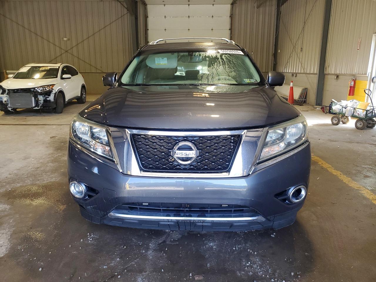 2014 Nissan Pathfinder S Серый vin: 5N1AR2MM5EC723086