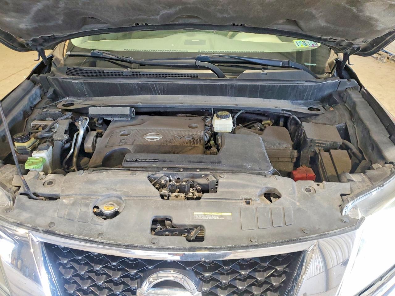 2014 Nissan Pathfinder S Серый vin: 5N1AR2MM5EC723086